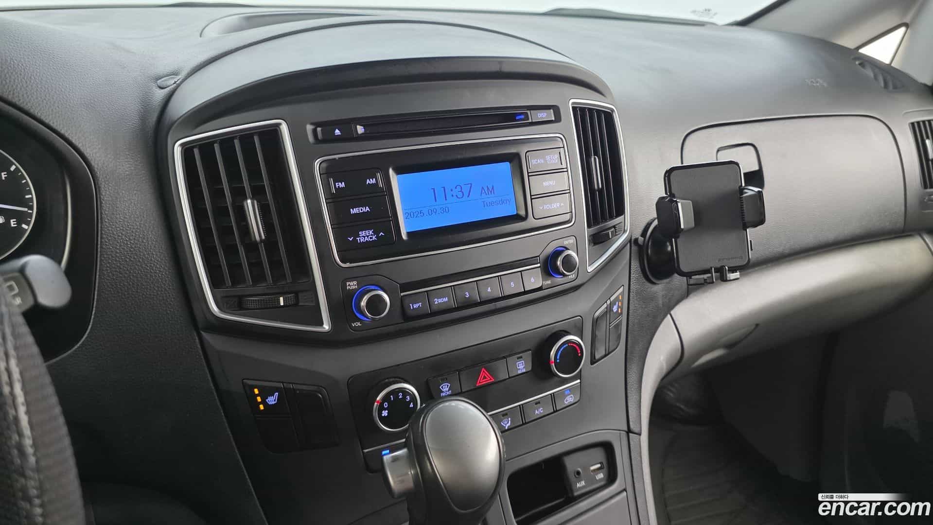 Starex Hyundai 2020.3-OPTION-019