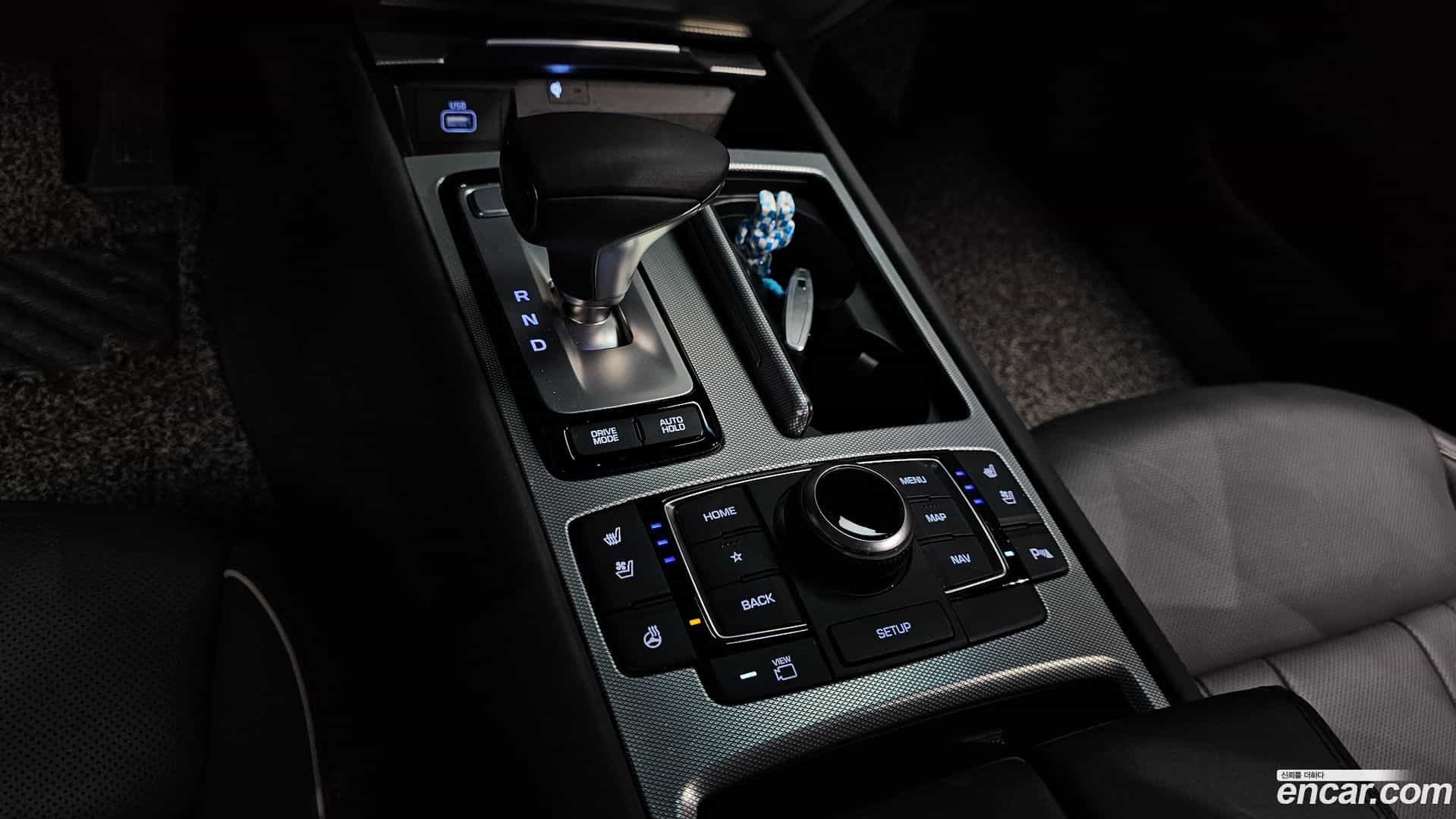G80 Genesis 2018.9-INNER-9