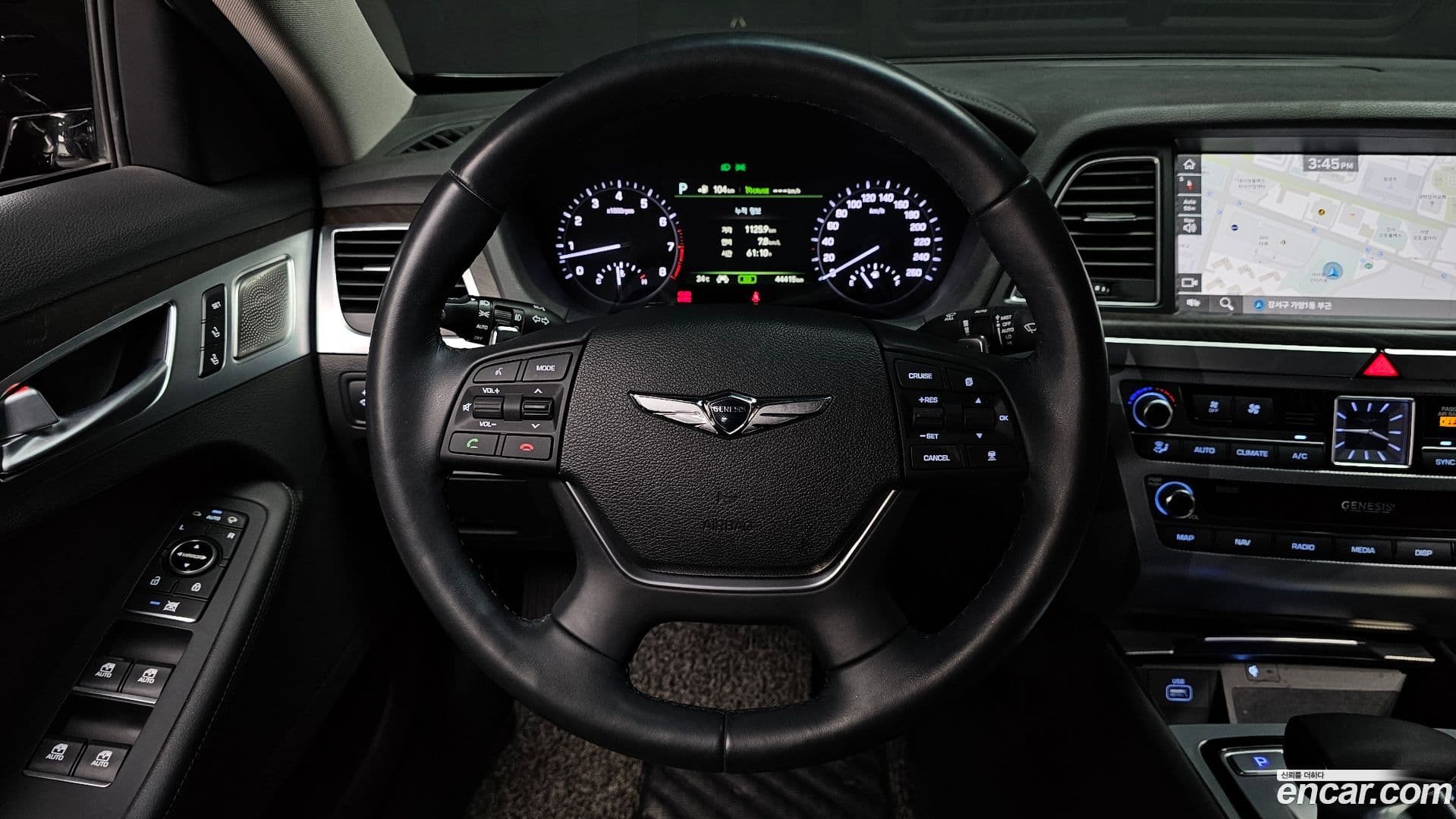 Main__Slider__Photo:G80 Genesis 2018.9-12