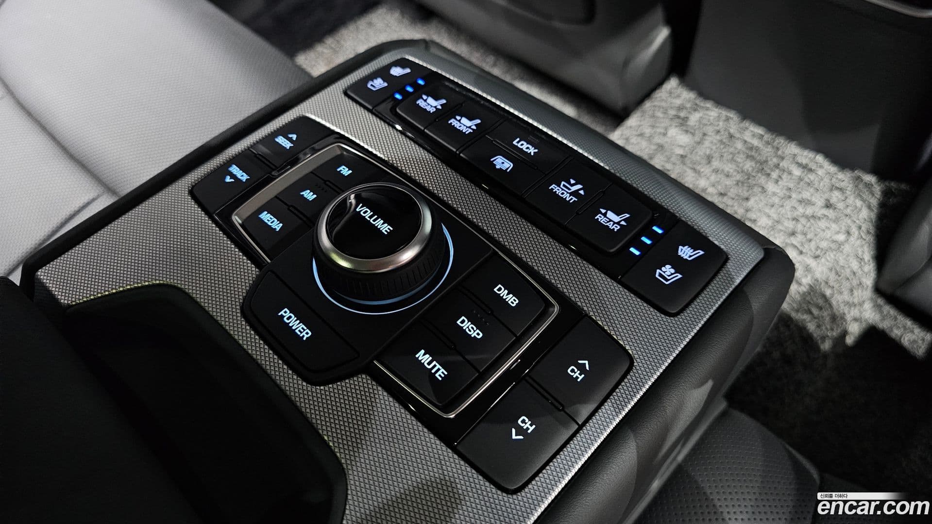 Main__Slider__Photo:G80 Genesis 2018.9-18