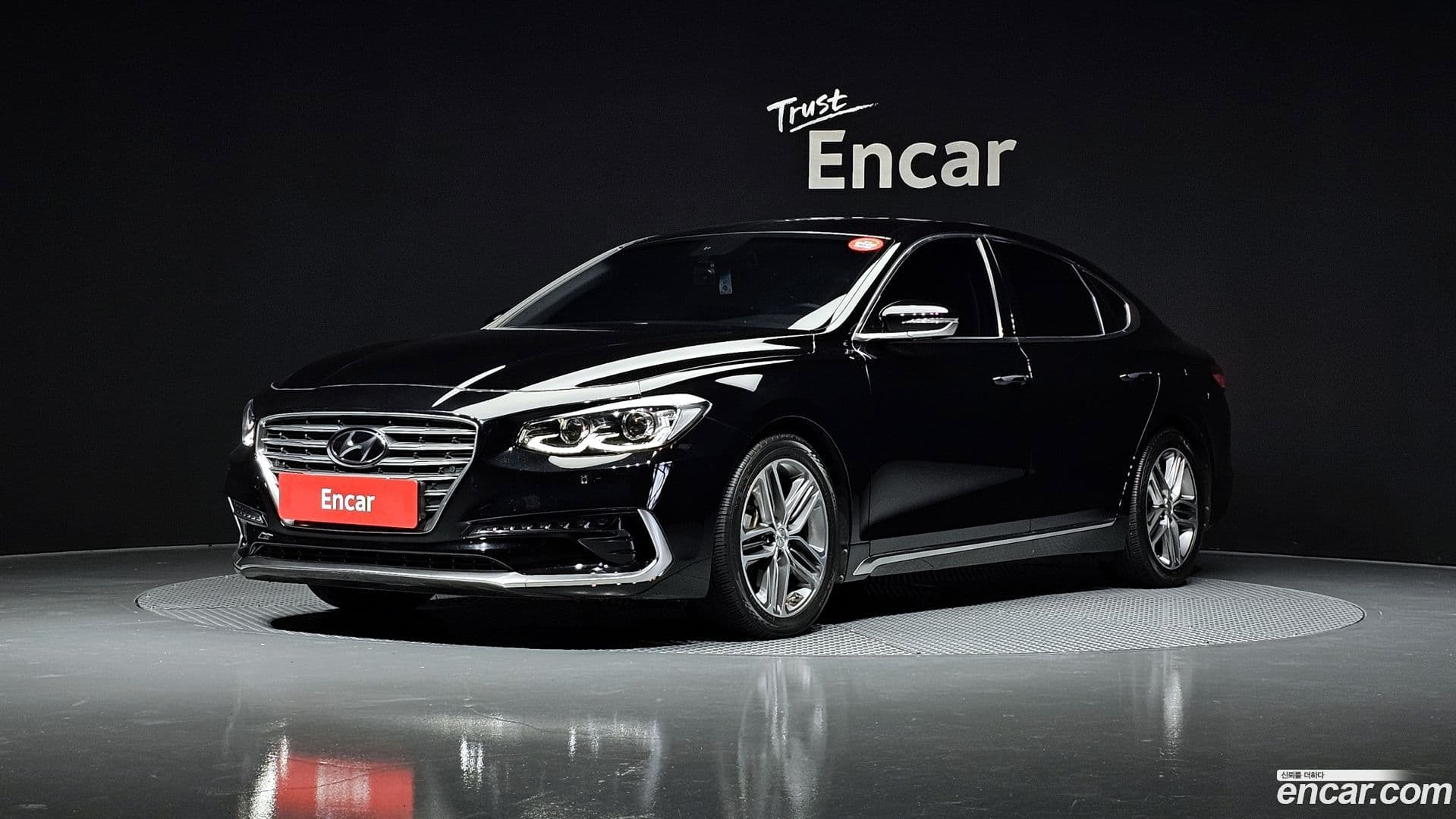 Main__Slider__Photo:Grandeur Hyundai 2017.7-0