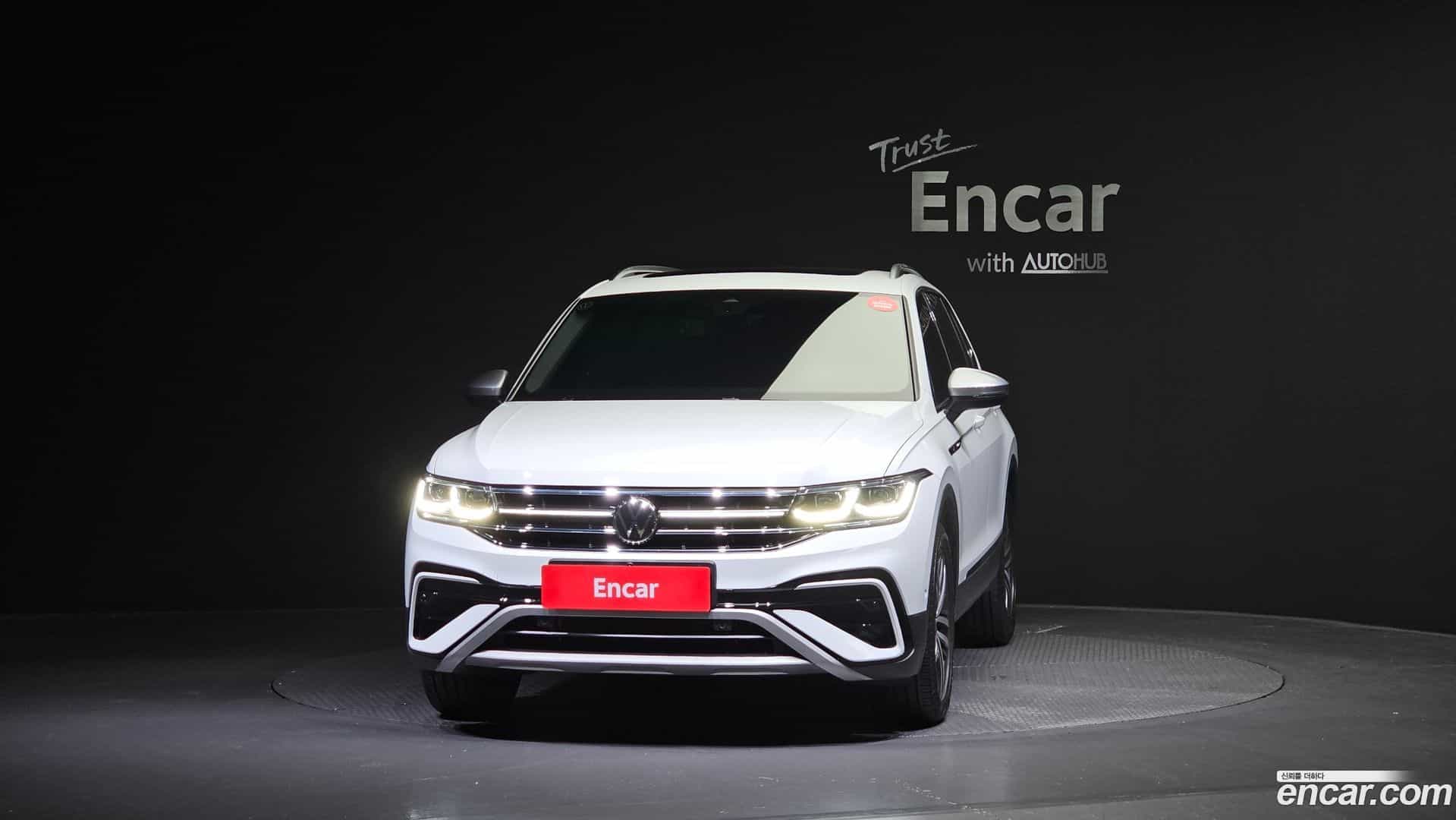 Tiguan Volkswagen 2022.7-OUTER-003