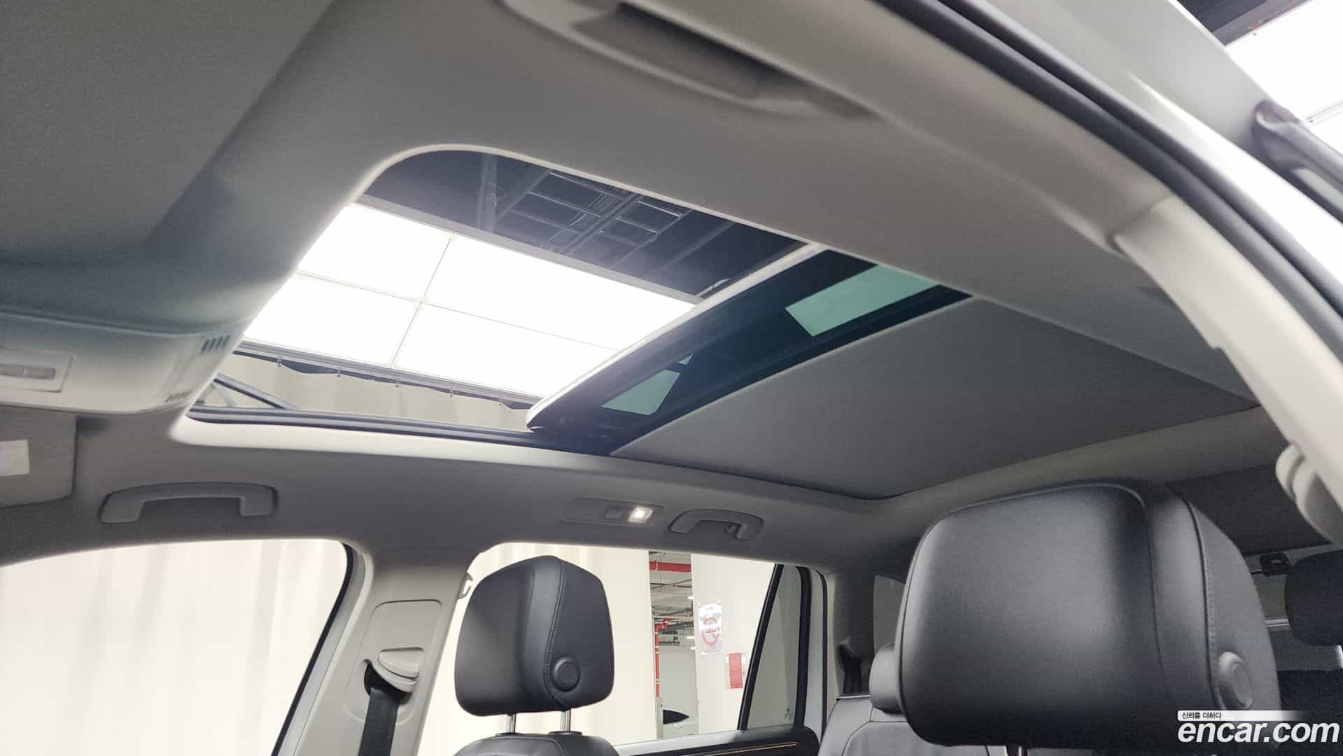 Tiguan Volkswagen 2022.7-OPTION-023