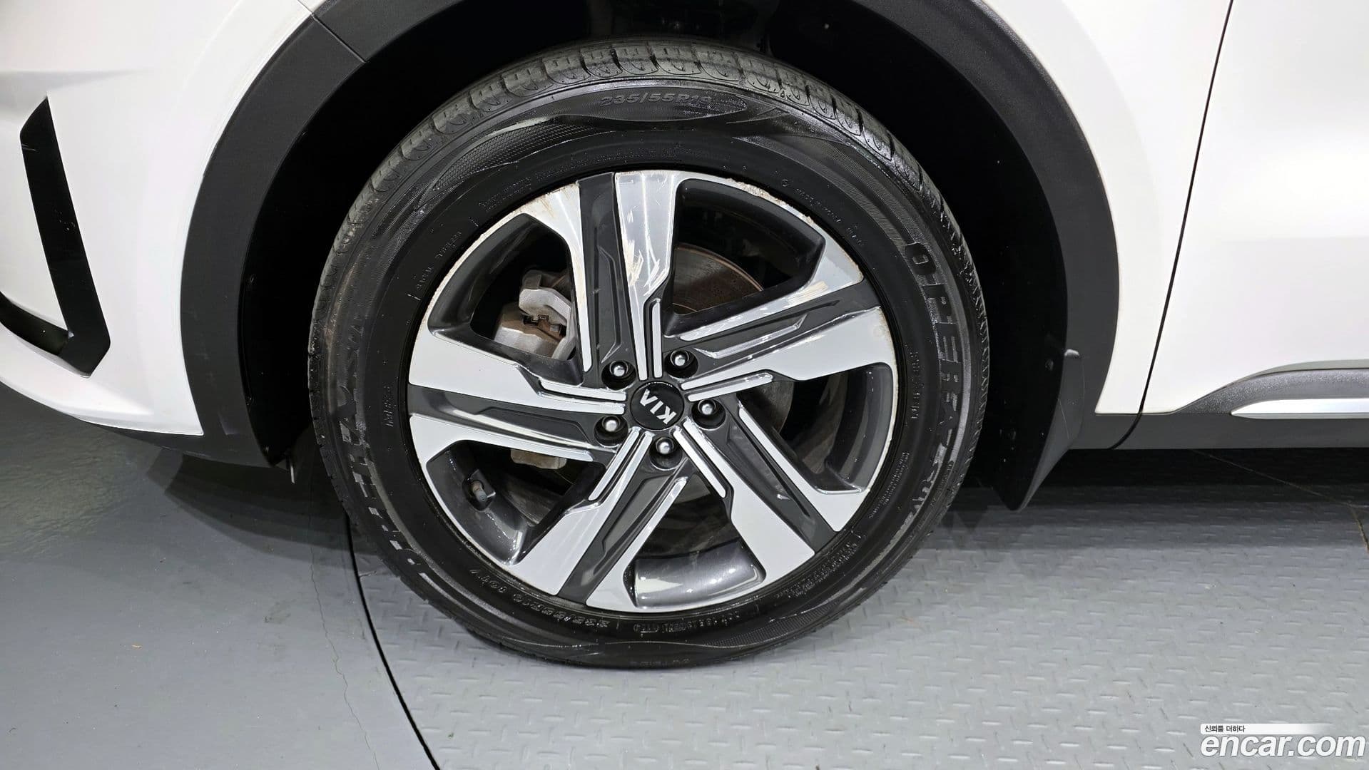 Main__Slider__Photo:Sorento Kia 2021.2-4