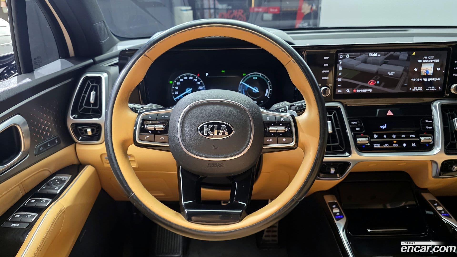 Main__Slider__Photo:Sorento Kia 2021.2-12