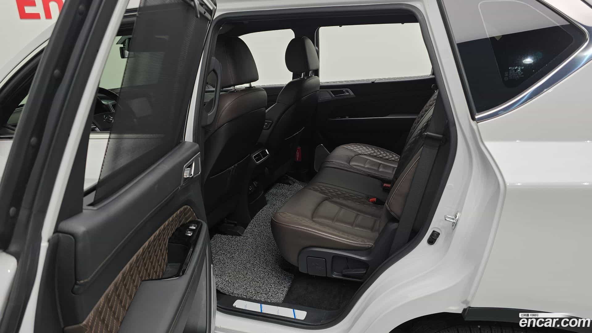 Rexton KG Mobility 2022.5-OPTION-022