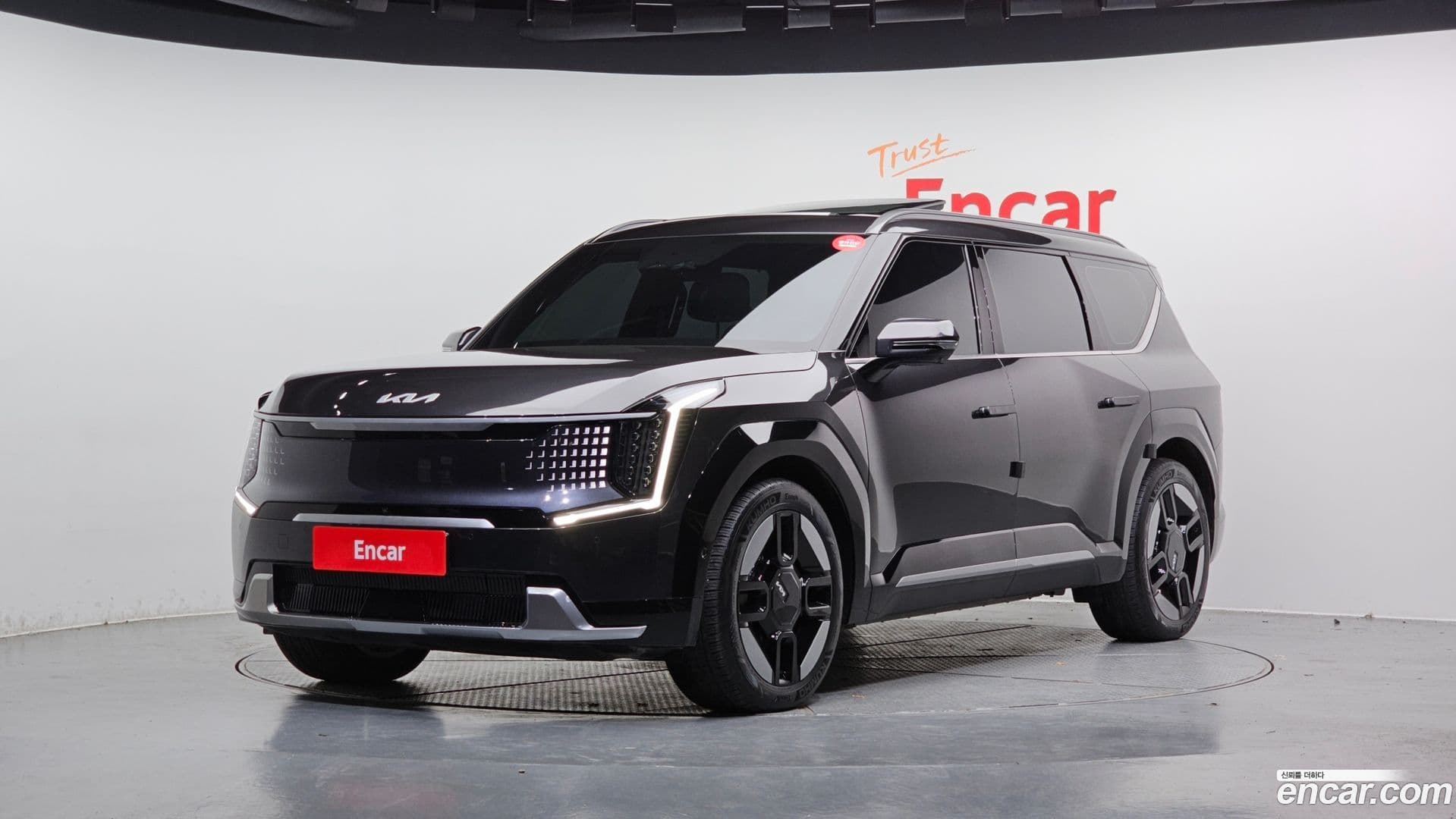 Main__Slider__Photo:EV9 Kia 2023.8-0