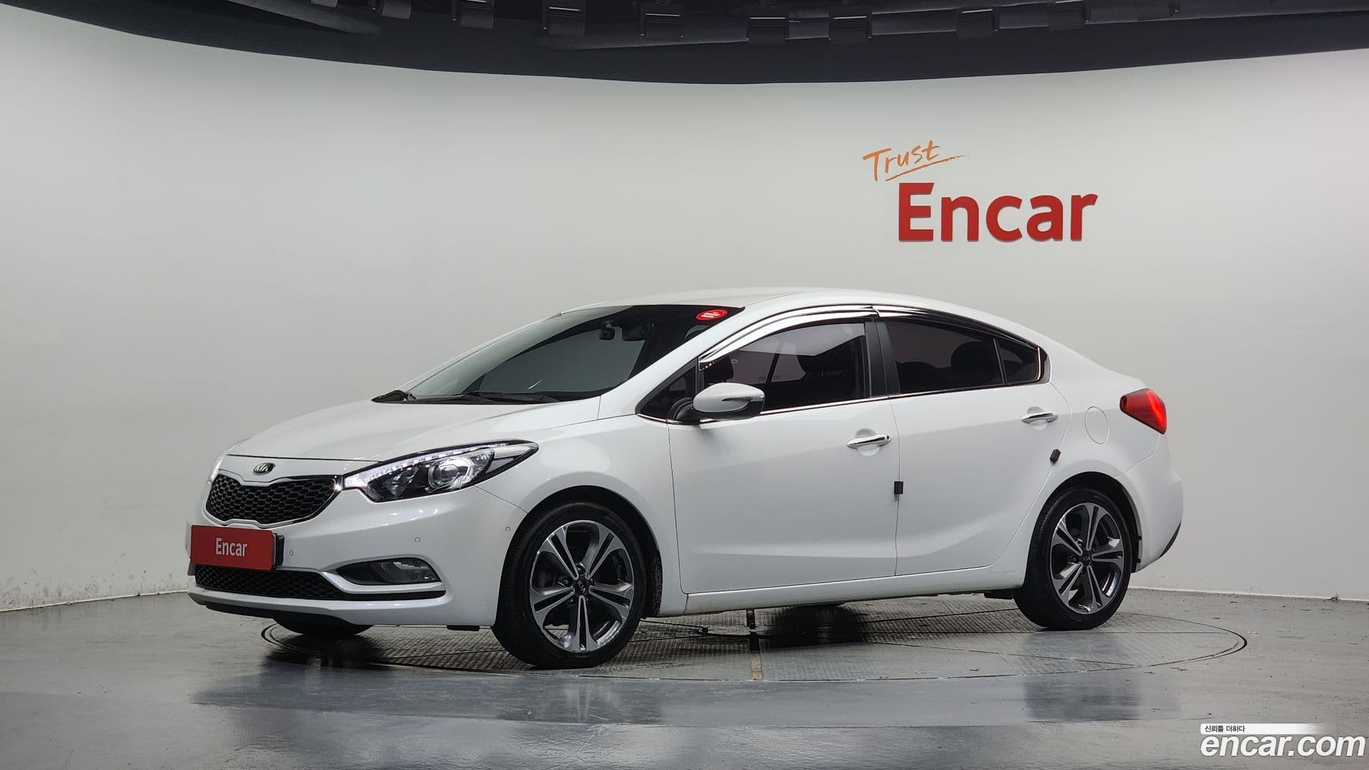 Main__Slider__Photo:K3 Kia 2015.4-0