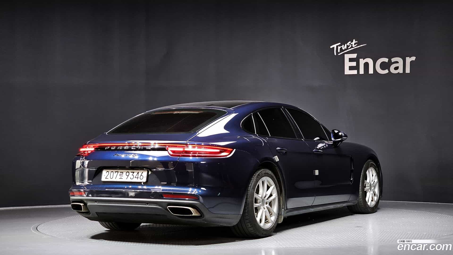 Panamera Porsche 2018.11-OUTER-002