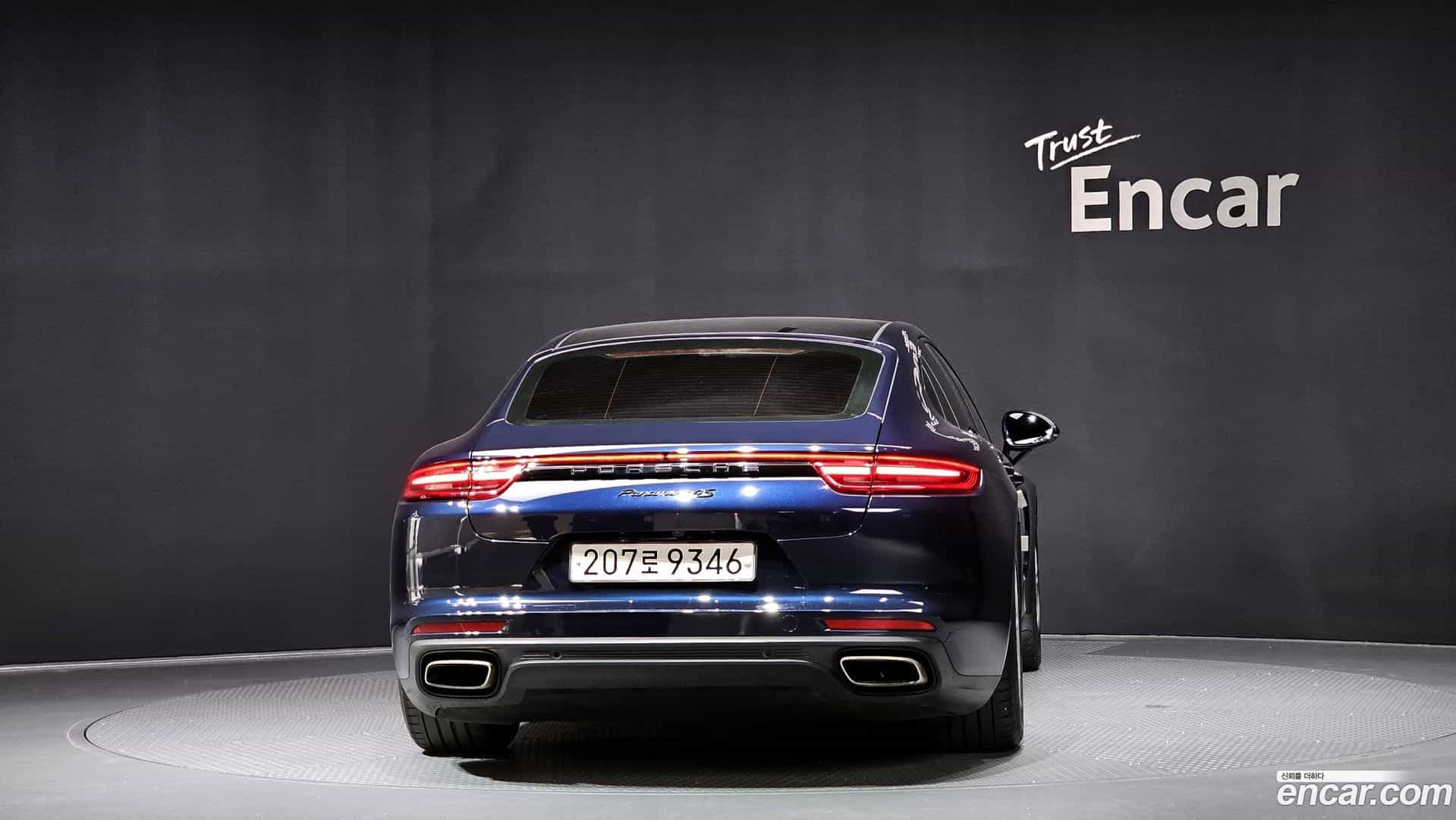 Panamera Porsche 2018.11-OUTER-004