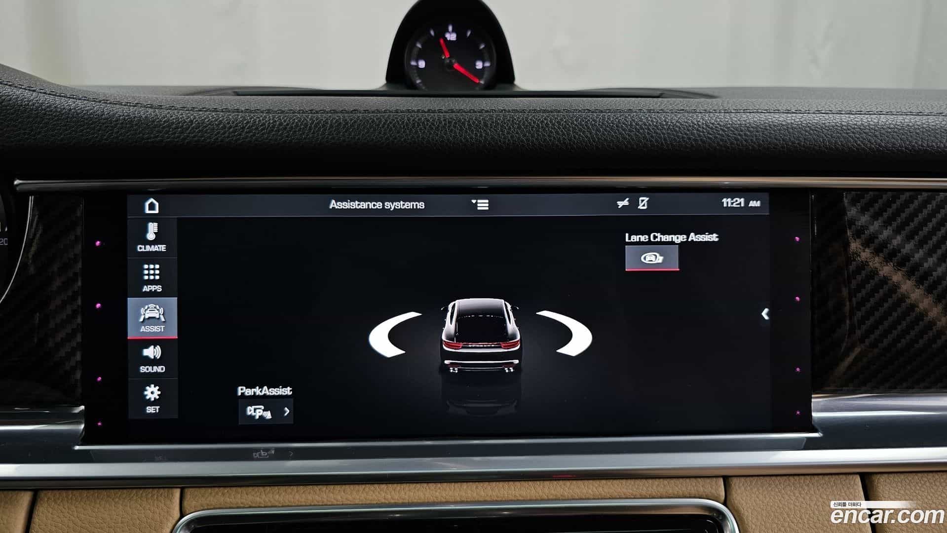 Panamera Porsche 2018.11-OPTION-020