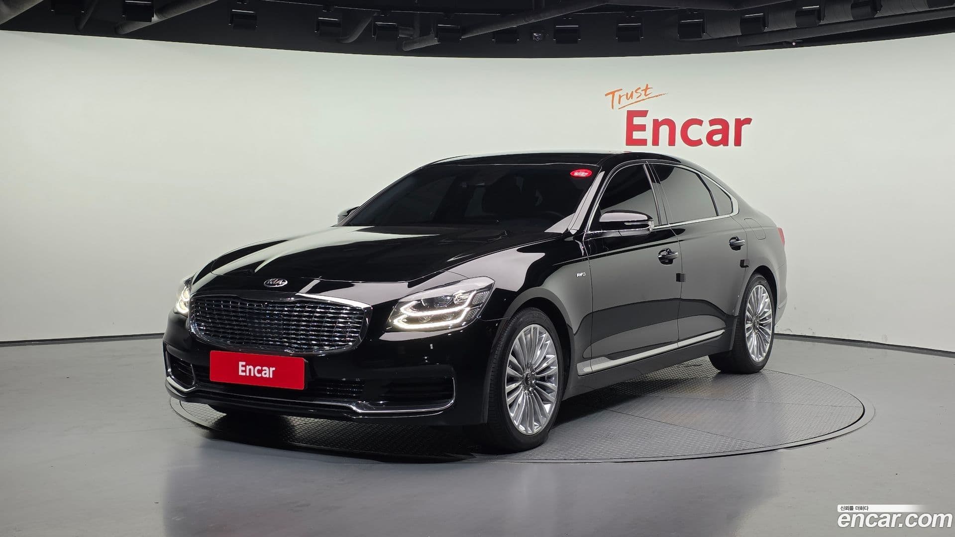 Main__Slider__Photo:K9 Kia 2019.10-0