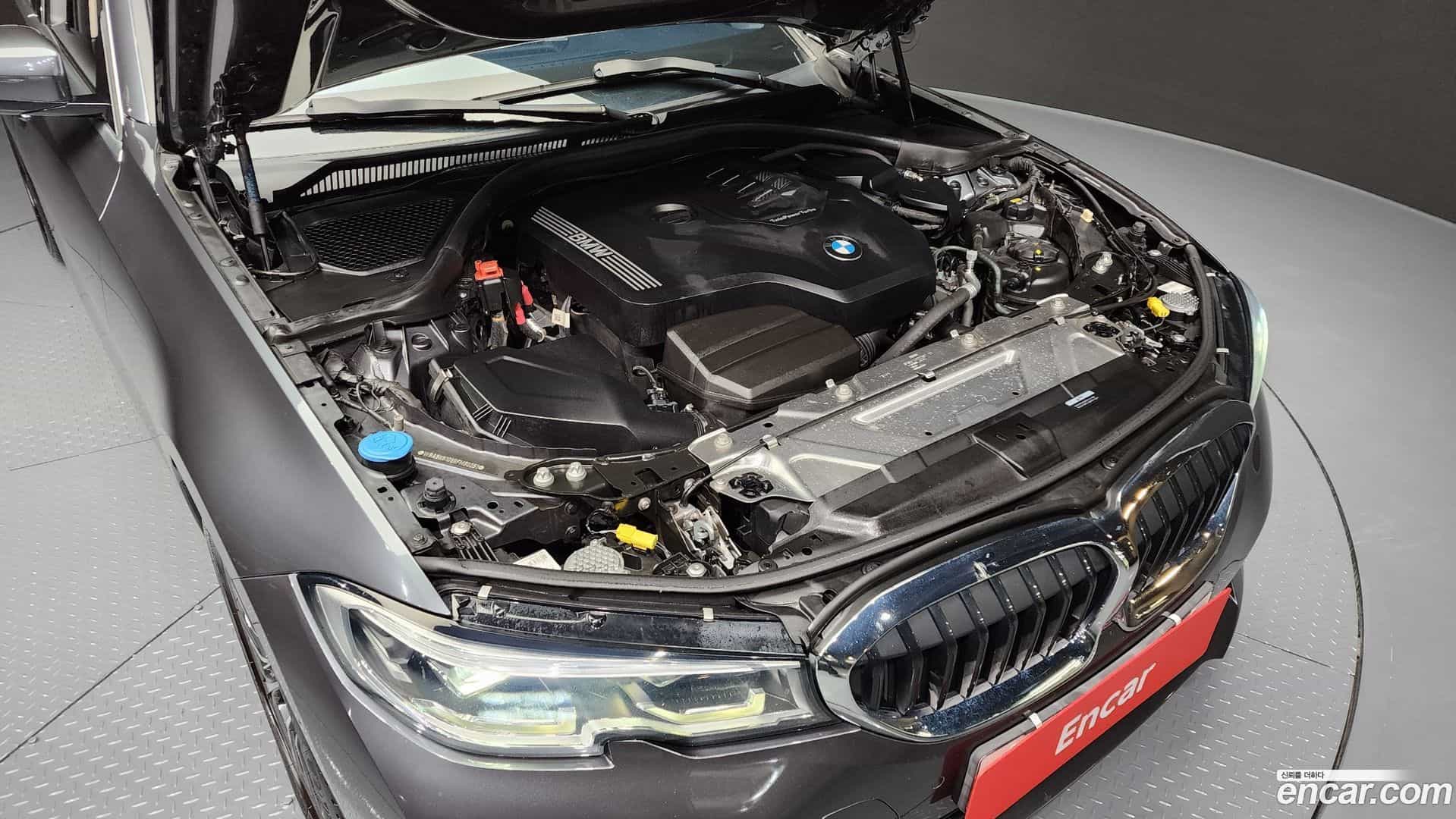 3-Series BMW 2022.1-INNER-006