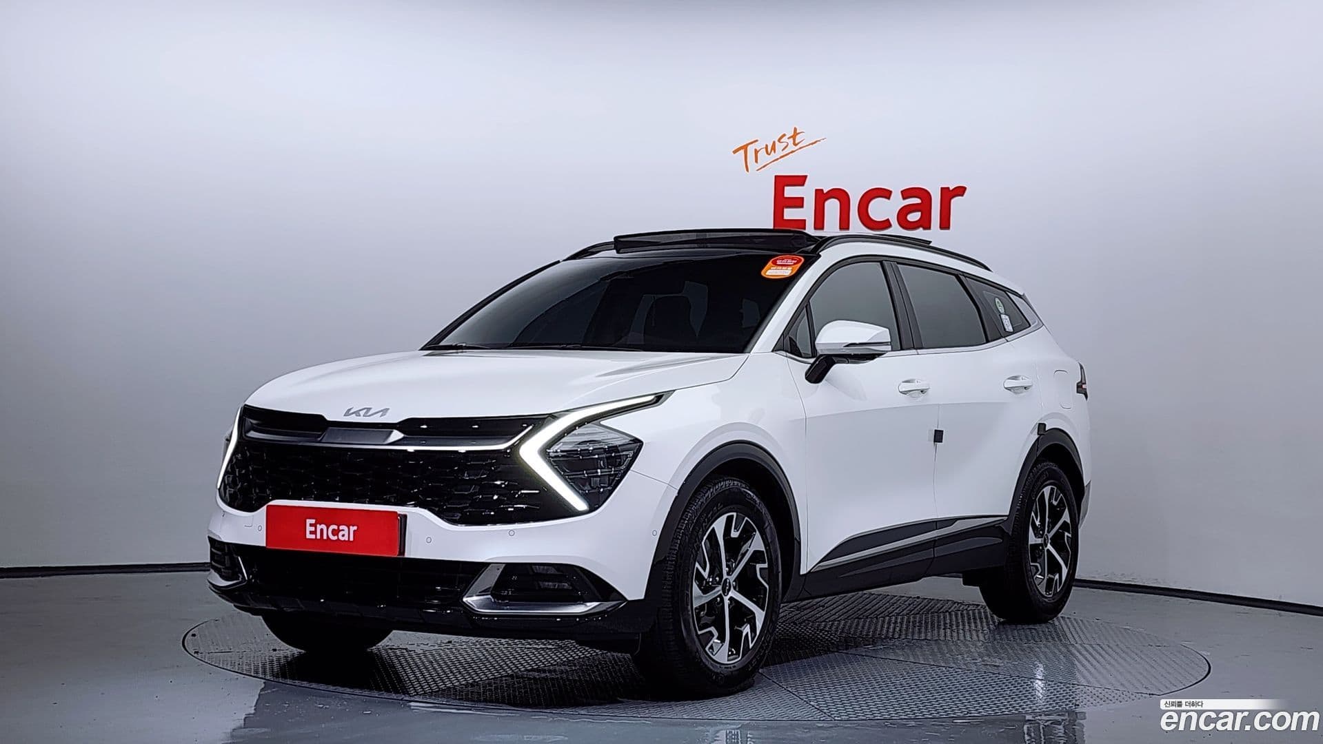 Main__Slider__Photo:Sportage Kia 2023.9-0