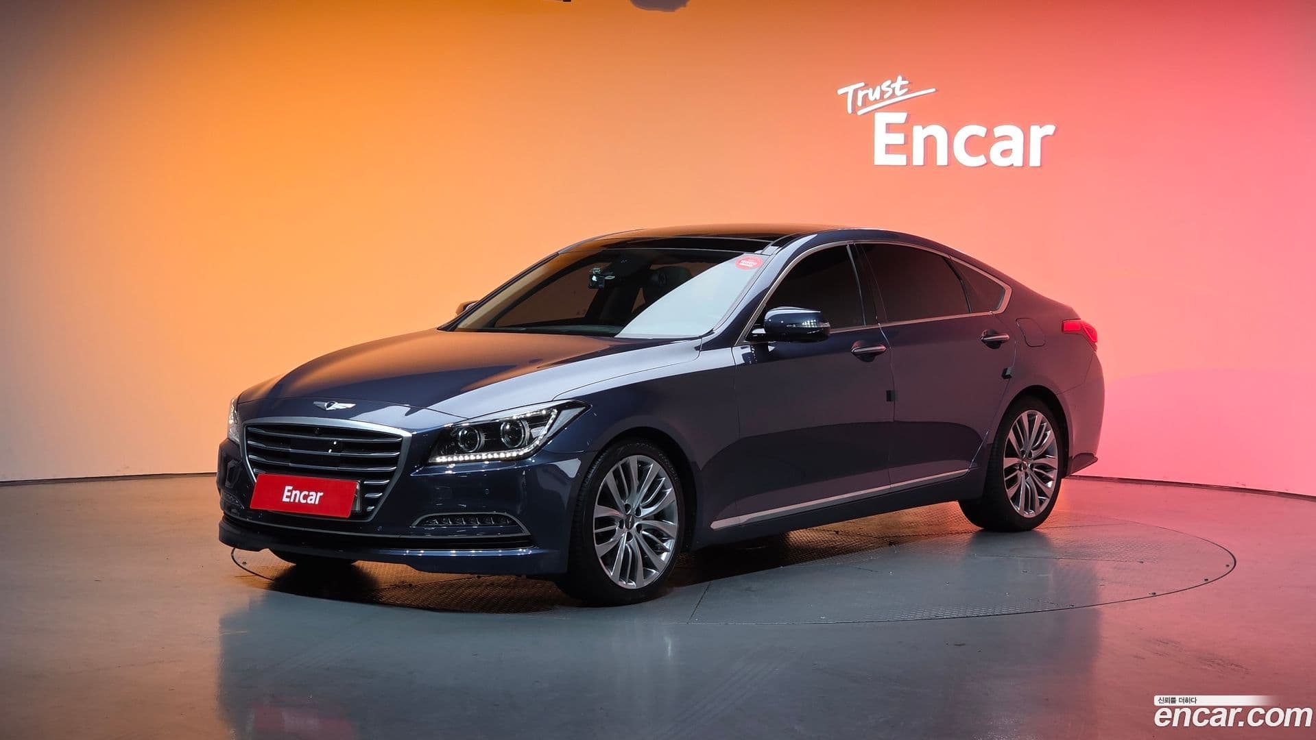 Main__Slider__Photo:Genesis Hyundai 2014.7-0
