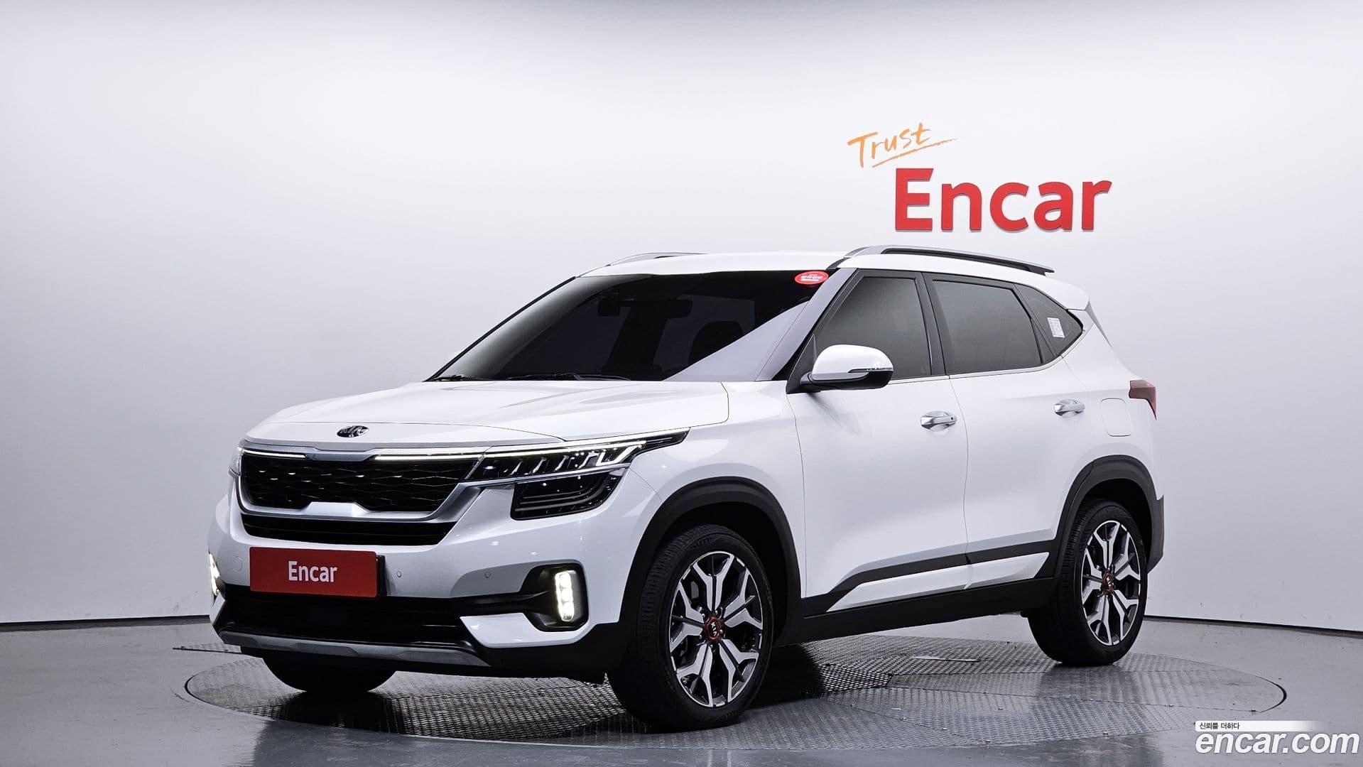 Main__Slider__Photo:Seltos Kia 2019.8-0