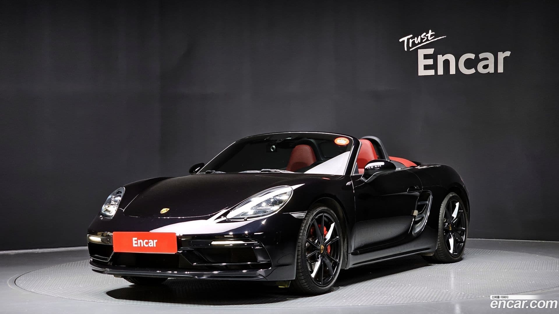 Main__Slider__Photo:718 Porsche 2019.2-0