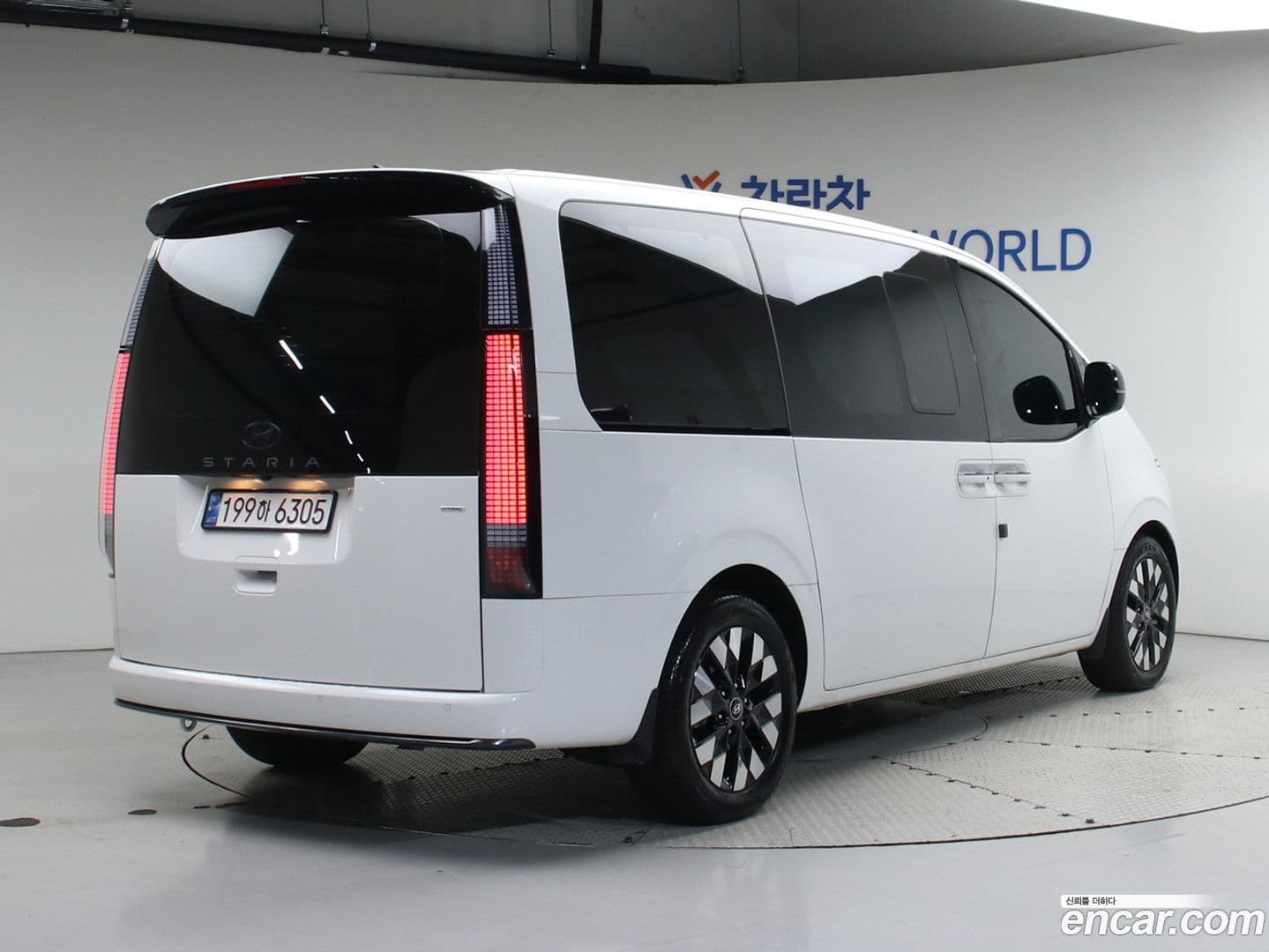 Main__Slider__Photo:Staria Hyundai 2024.6-0
