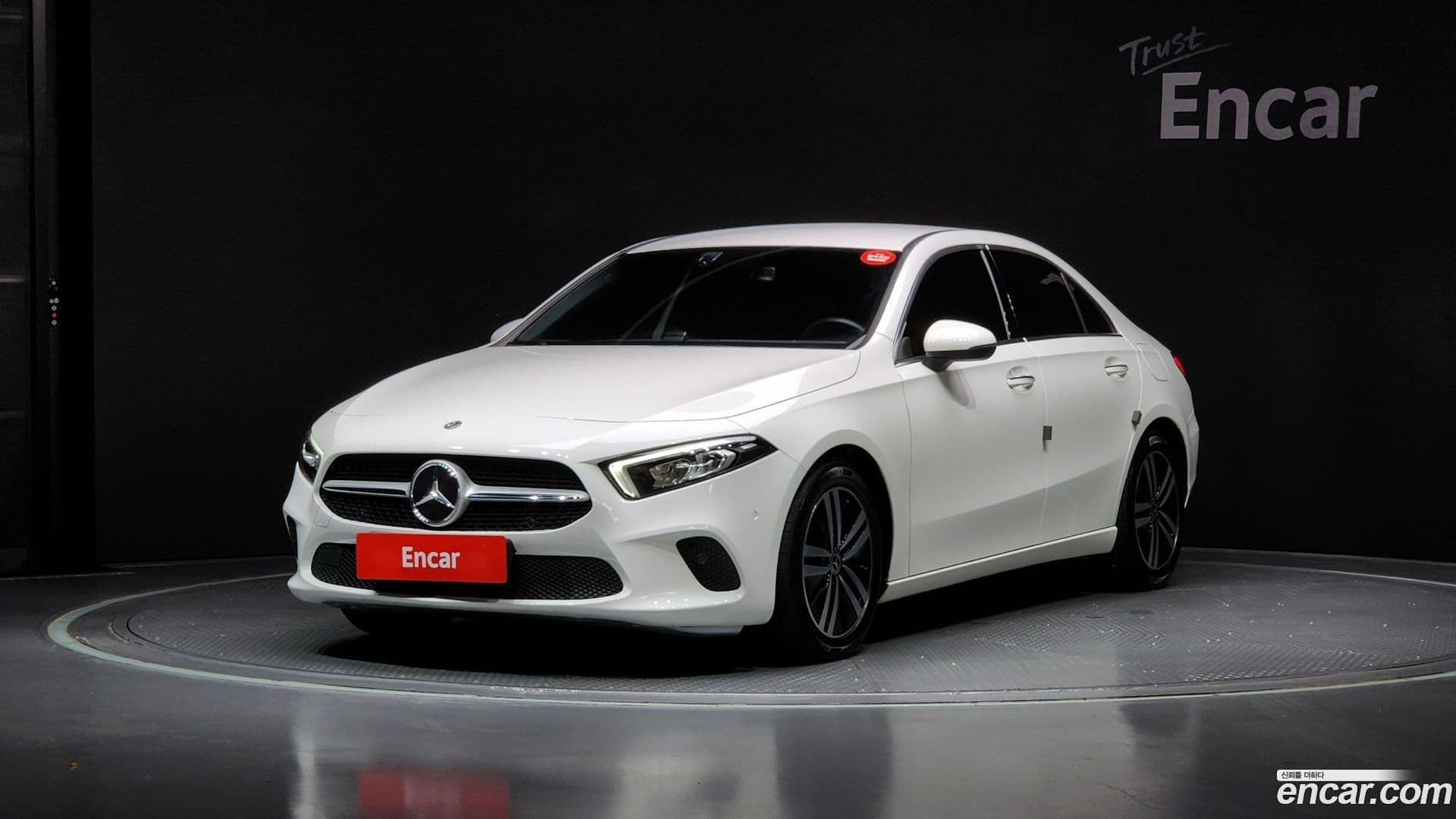 Main__Slider__Photo:A-Class Mercedes-Benz 2021.1-0