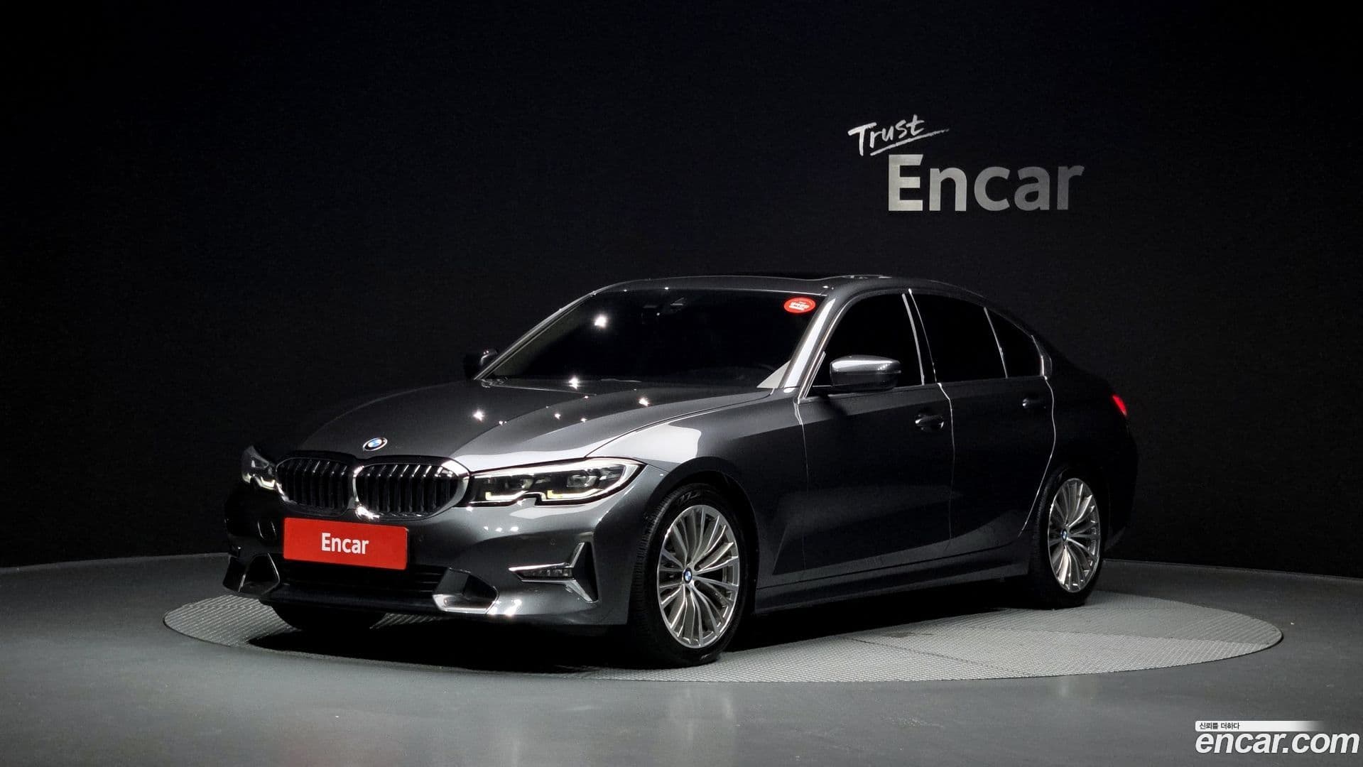 Main__Slider__Photo:3-Series BMW 2019.7-0