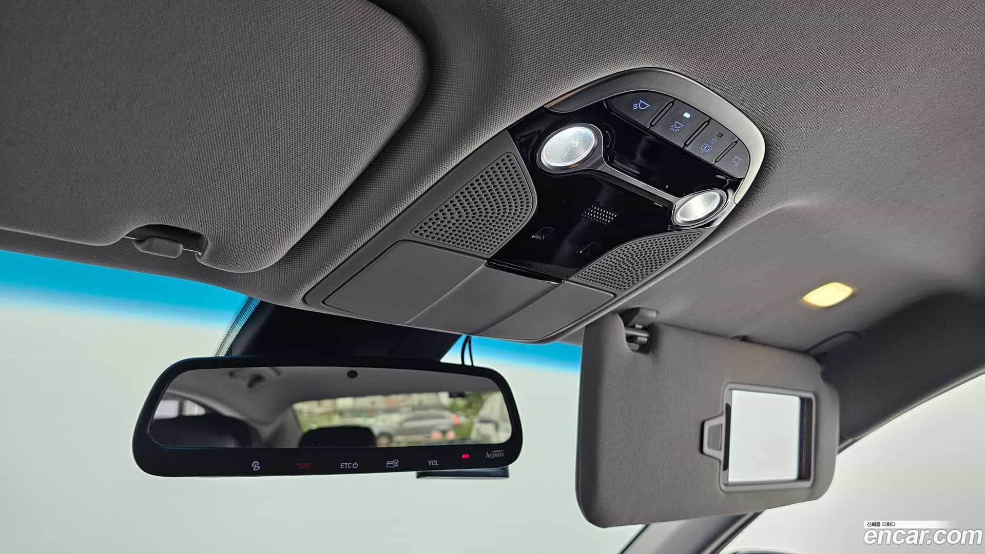 Grandeur Hyundai 2018.9-OPTION-22