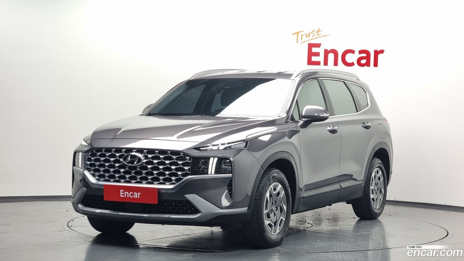 Main__Slider__Photo:Santafe Hyundai 2021.6-0