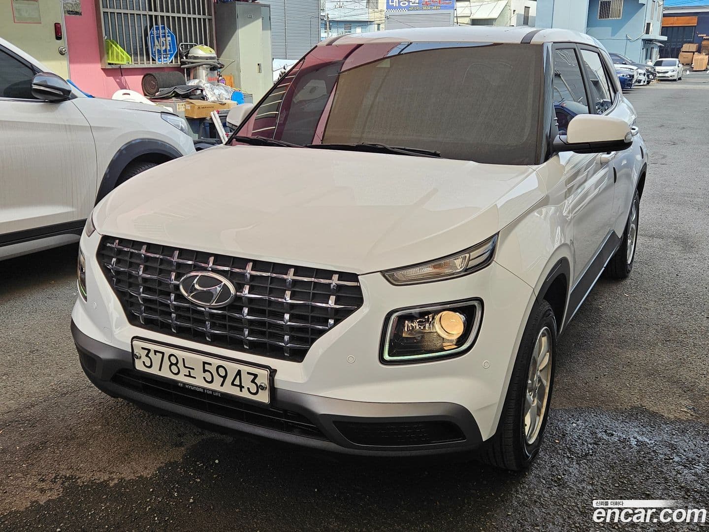 Main__Slider__Photo:Venue Hyundai 2020.6-0