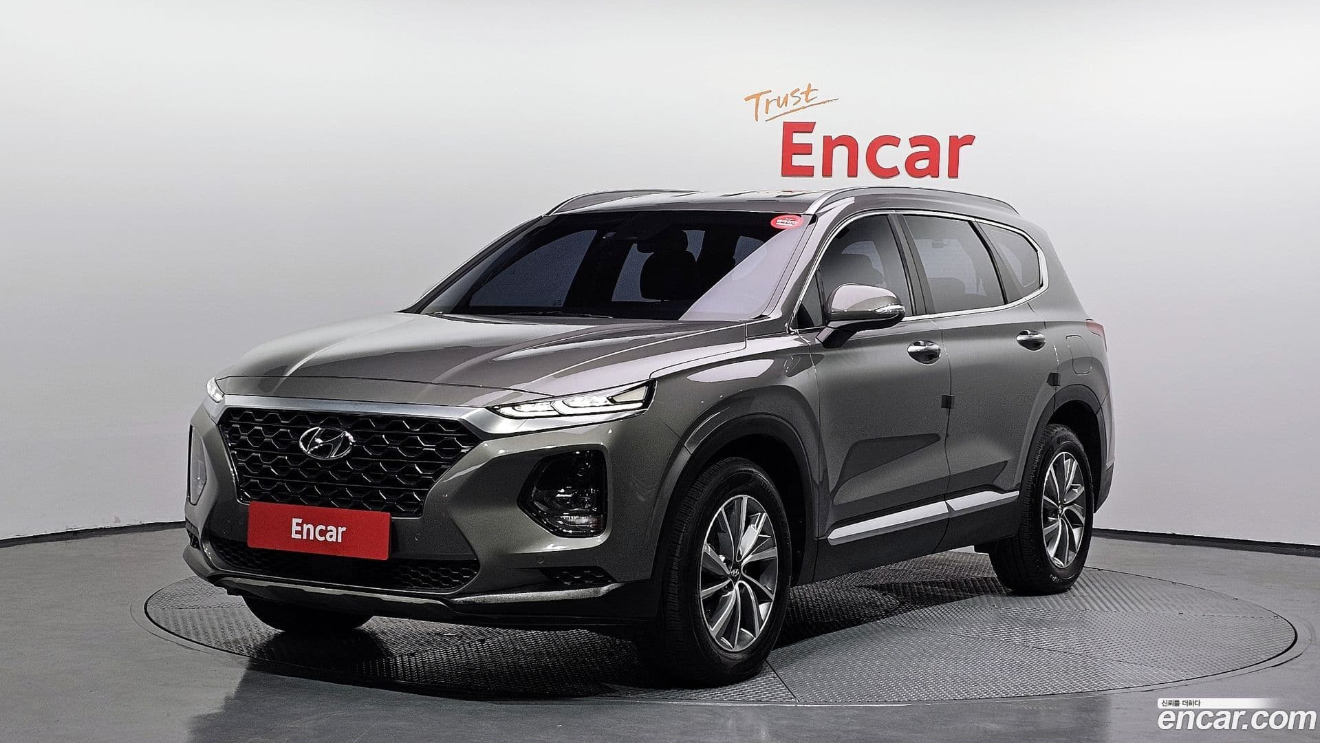 Main__Slider__Photo:Santafe Hyundai 2019.6-0