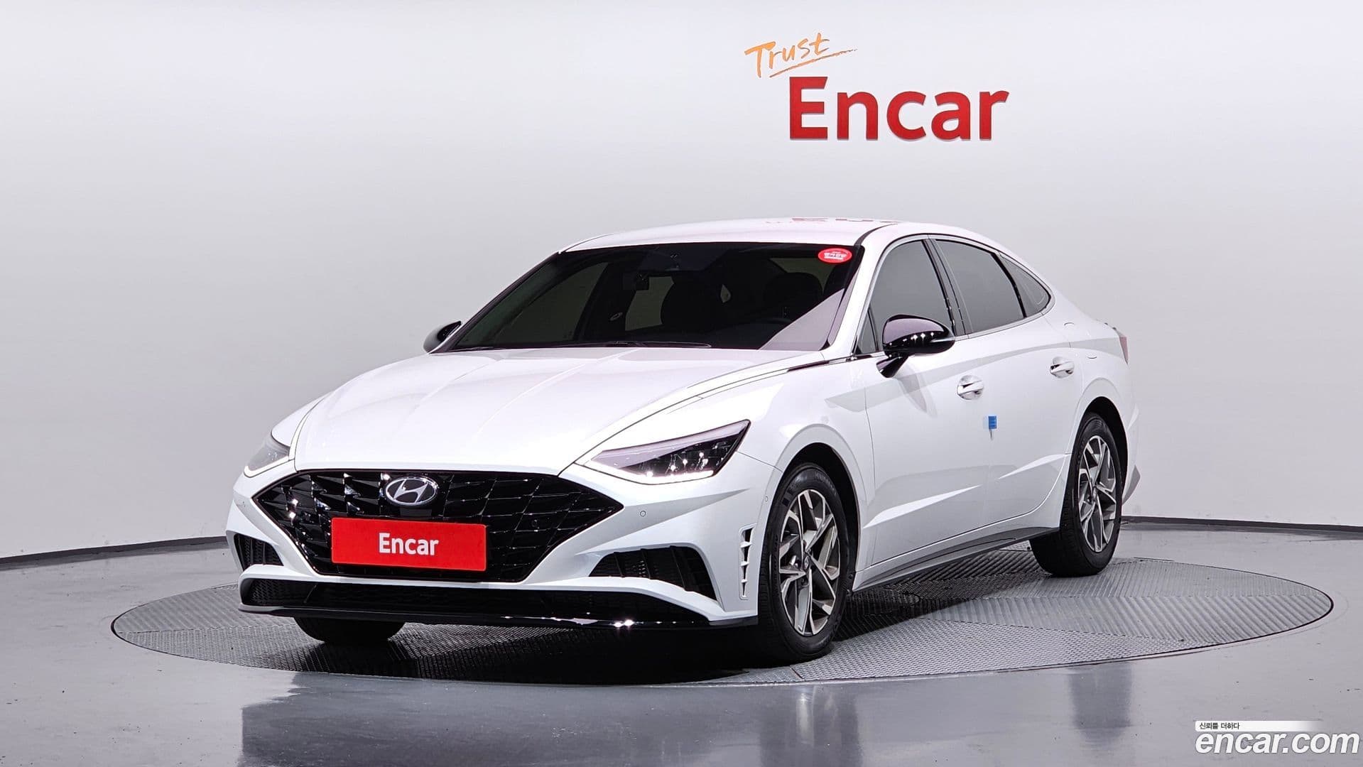 Main__Slider__Photo:Sonata Hyundai 2021.9-0