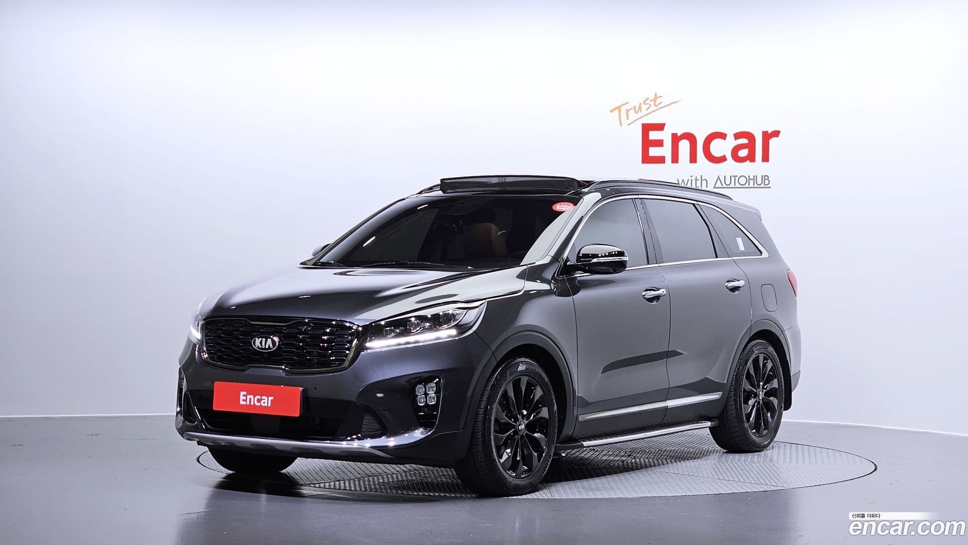 Main__Slider__Photo:Sorento Kia 2018.6-0