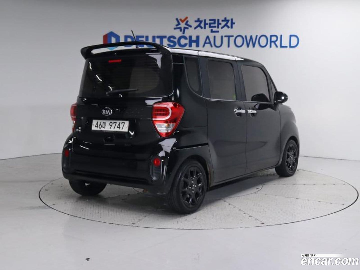 Main__Slider__Photo:RAY Kia 2018.11-0