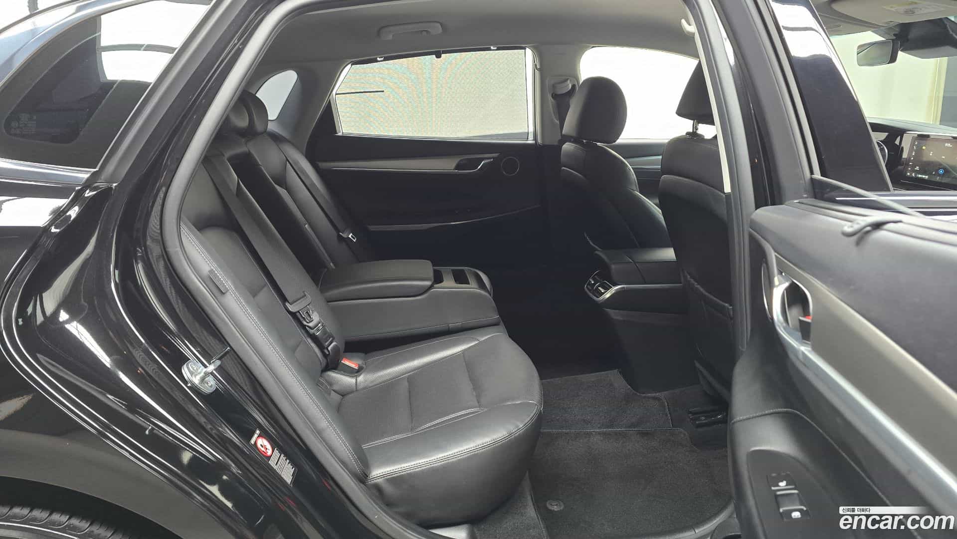 Grandeur Hyundai 2021.8-OPTION-016