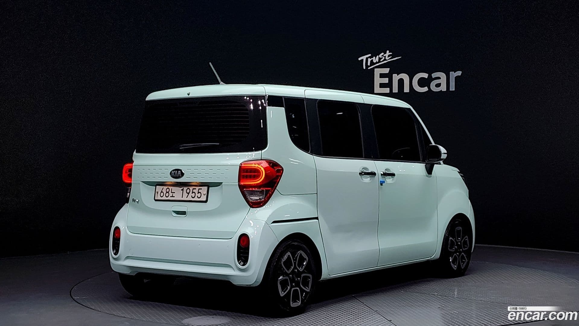 Main__Slider__Photo:RAY Kia 2019.7-1