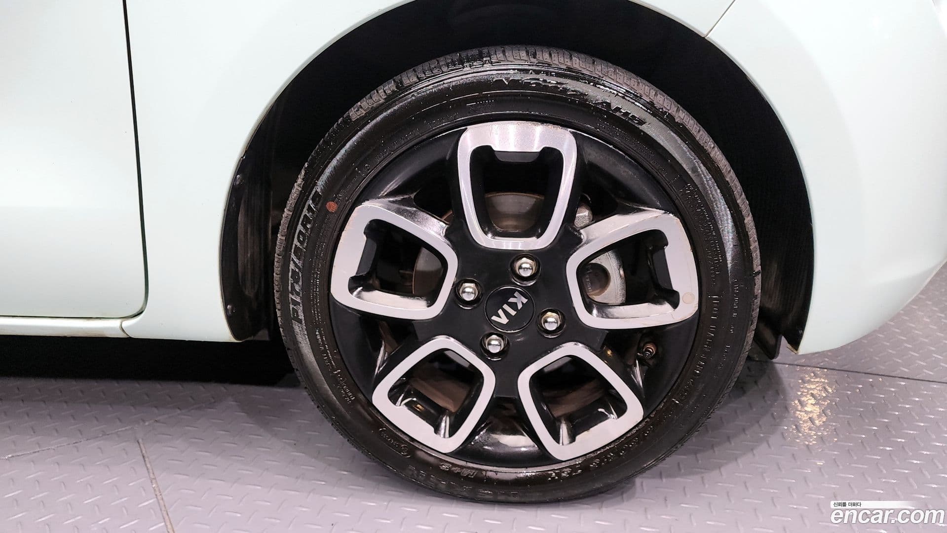 Main__Slider__Photo:RAY Kia 2019.7-4