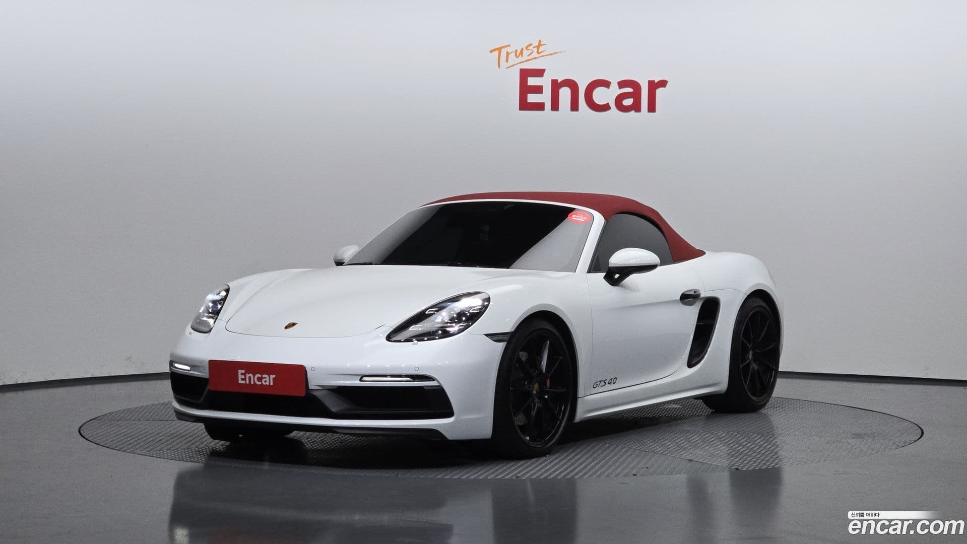 Main__Slider__Photo:718 Porsche 2021.9-0