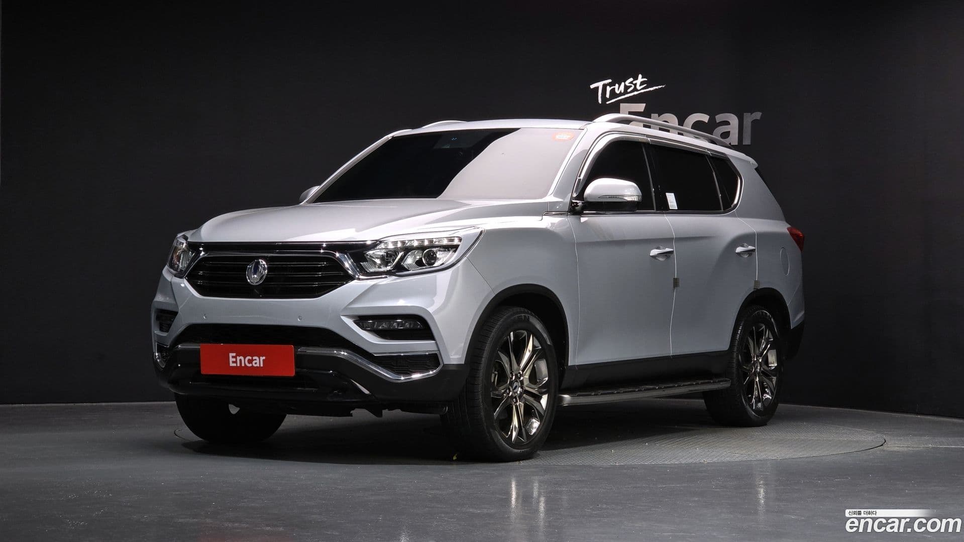 Main__Slider__Photo:Rexton KG Mobility 2017.6-0