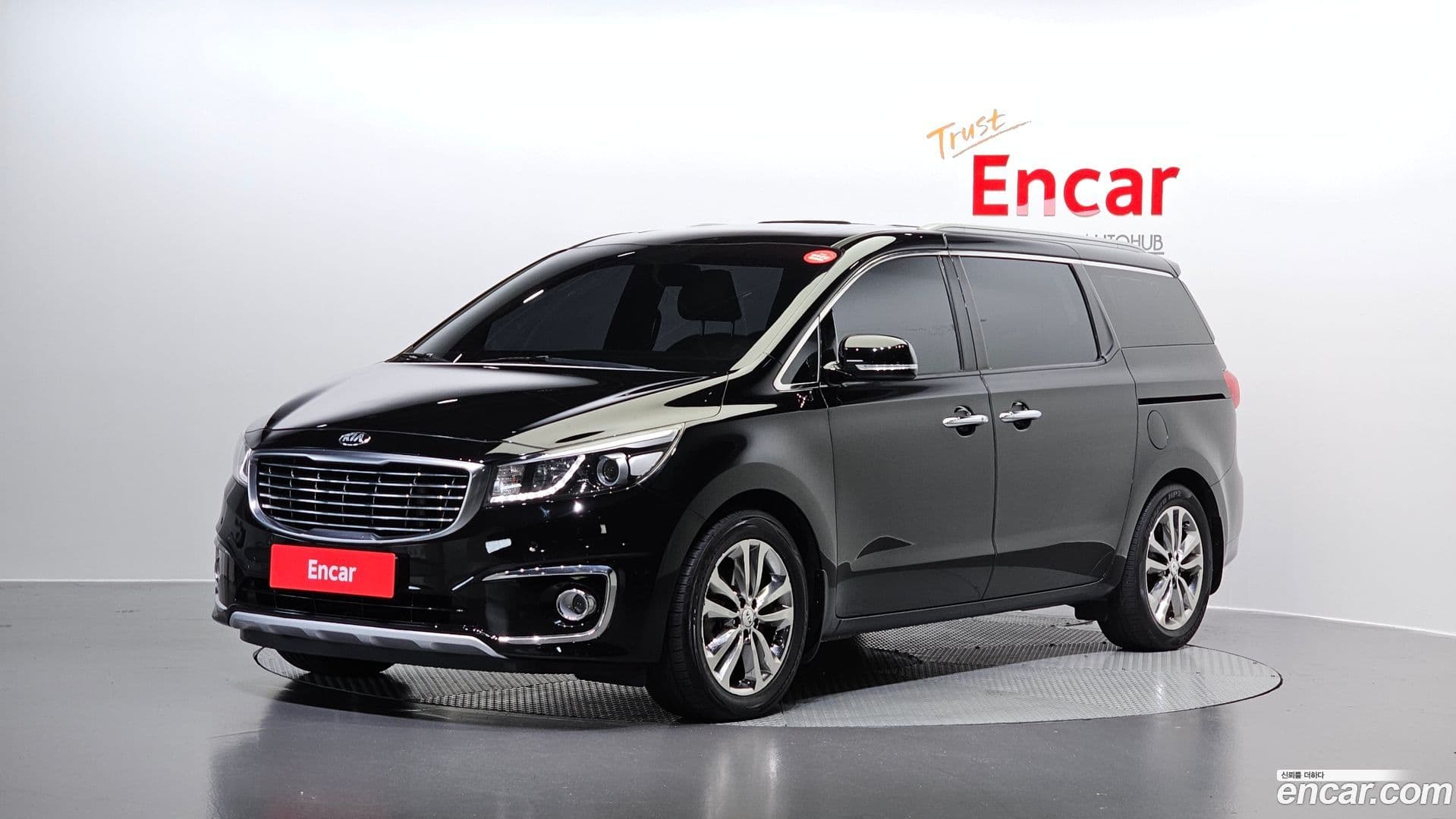 Main__Slider__Photo:Canival Kia 2015.10-0