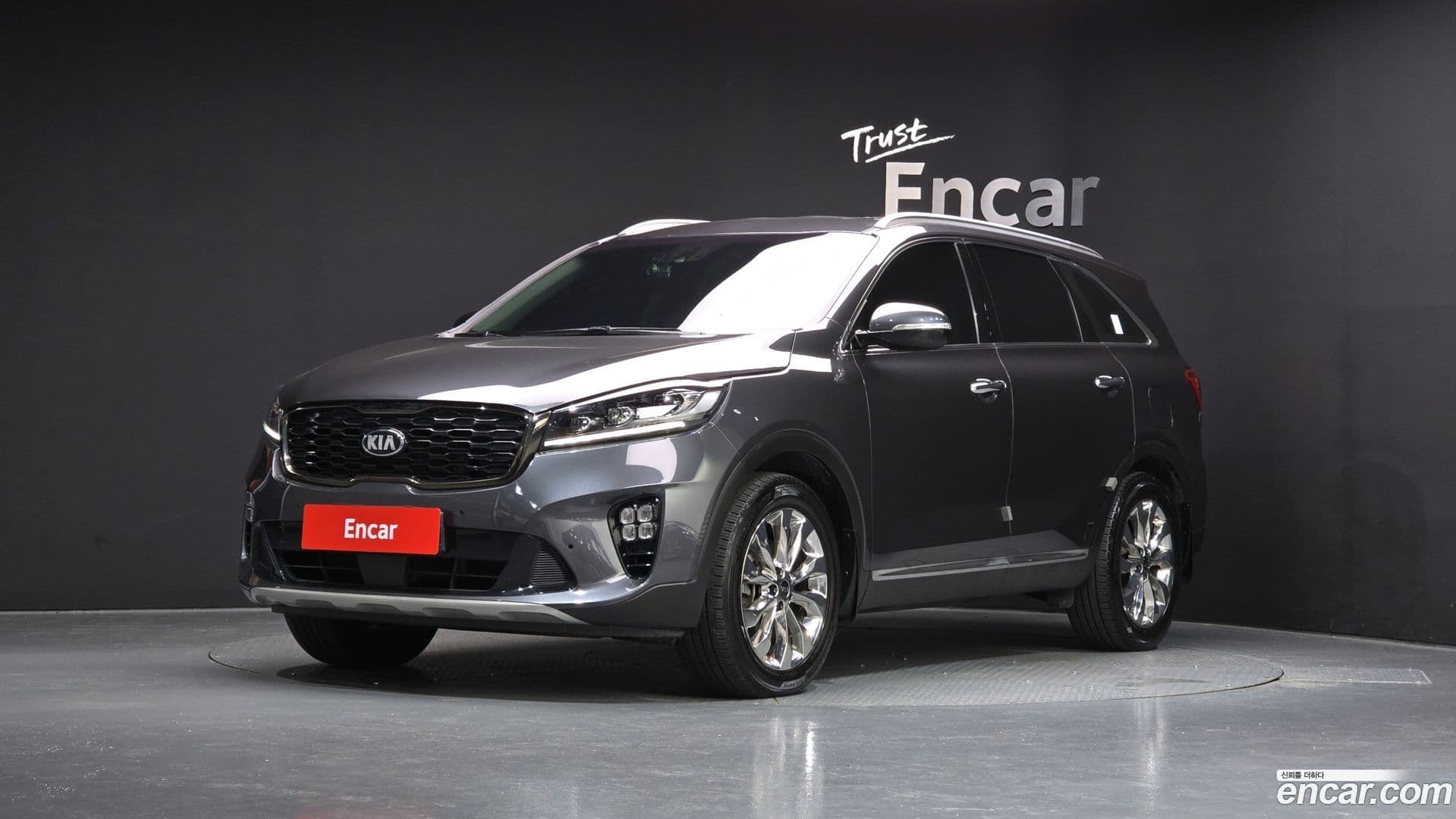 Main__Slider__Photo:Sorento Kia 2018.8-0