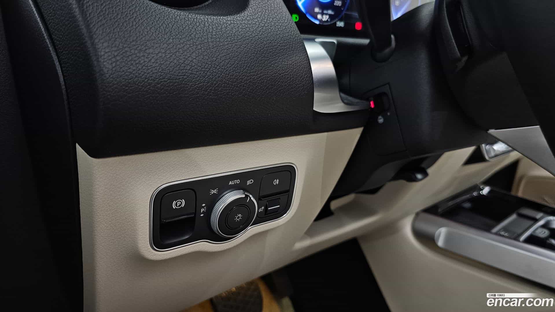 EQB Mercedes-Benz 2024.9-OPTION-020