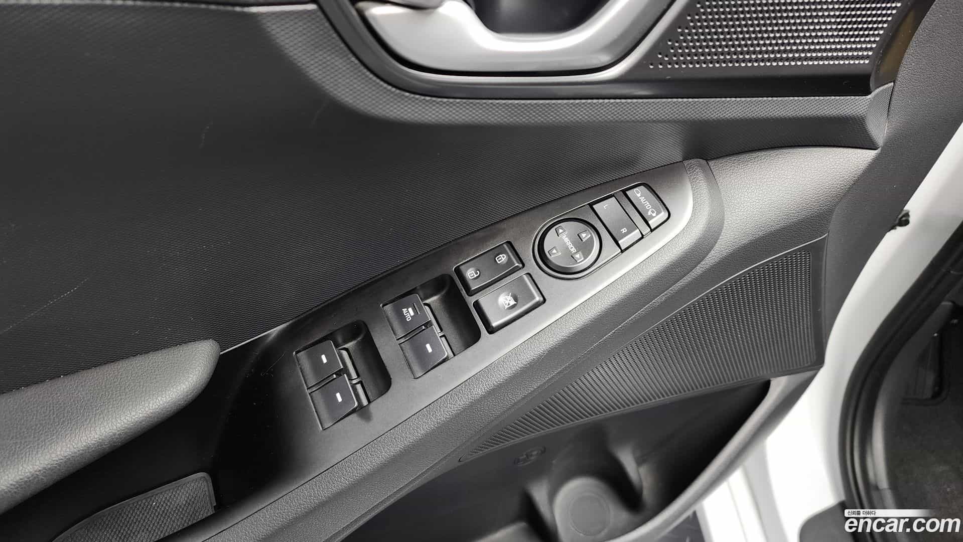 Ioniq Hyundai 2019.9-OPTION-022