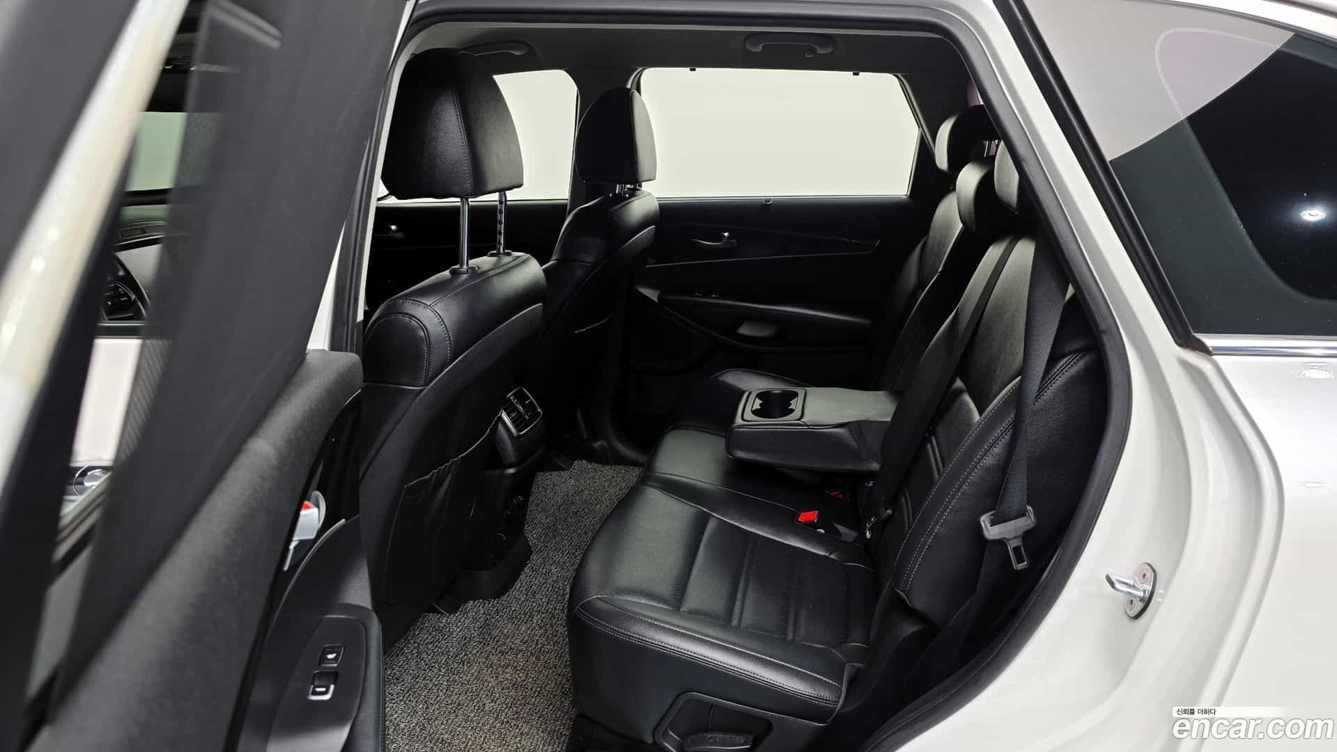 Sorento Kia 2018.1-OPTION-024