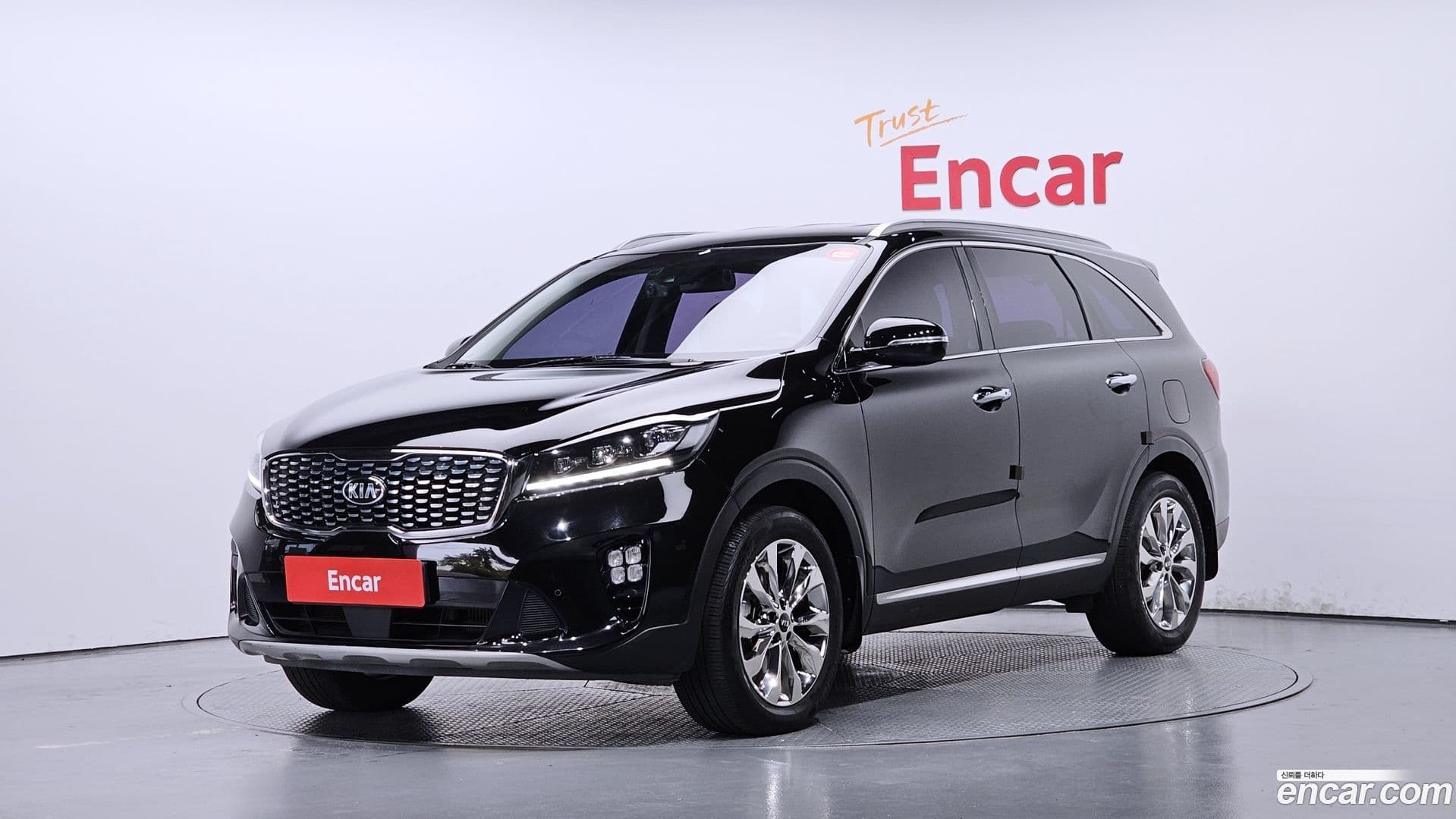 Main__Slider__Photo:Sorento Kia 2018.10-0