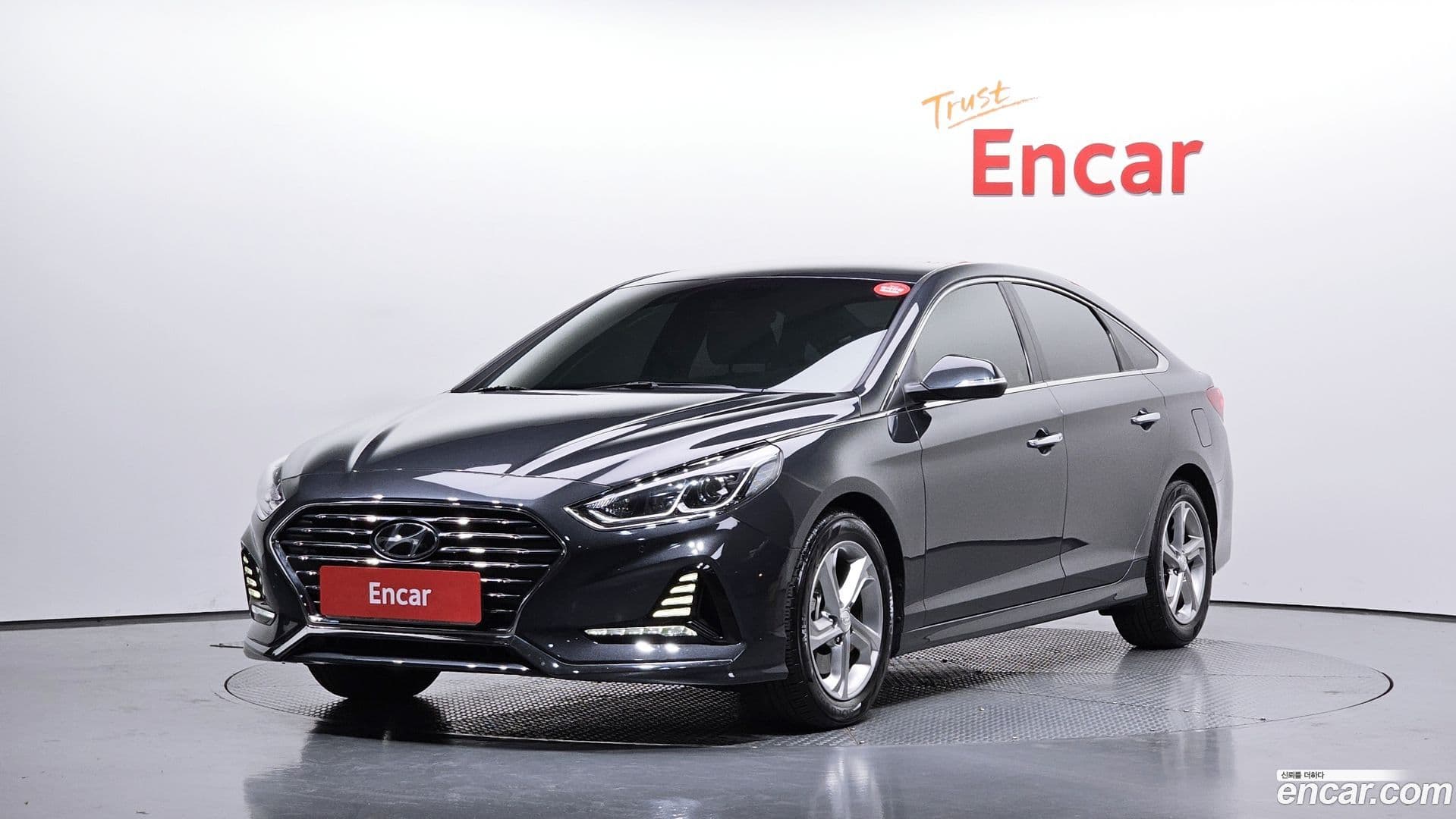Main__Slider__Photo:Sonata Hyundai 2017.6-0