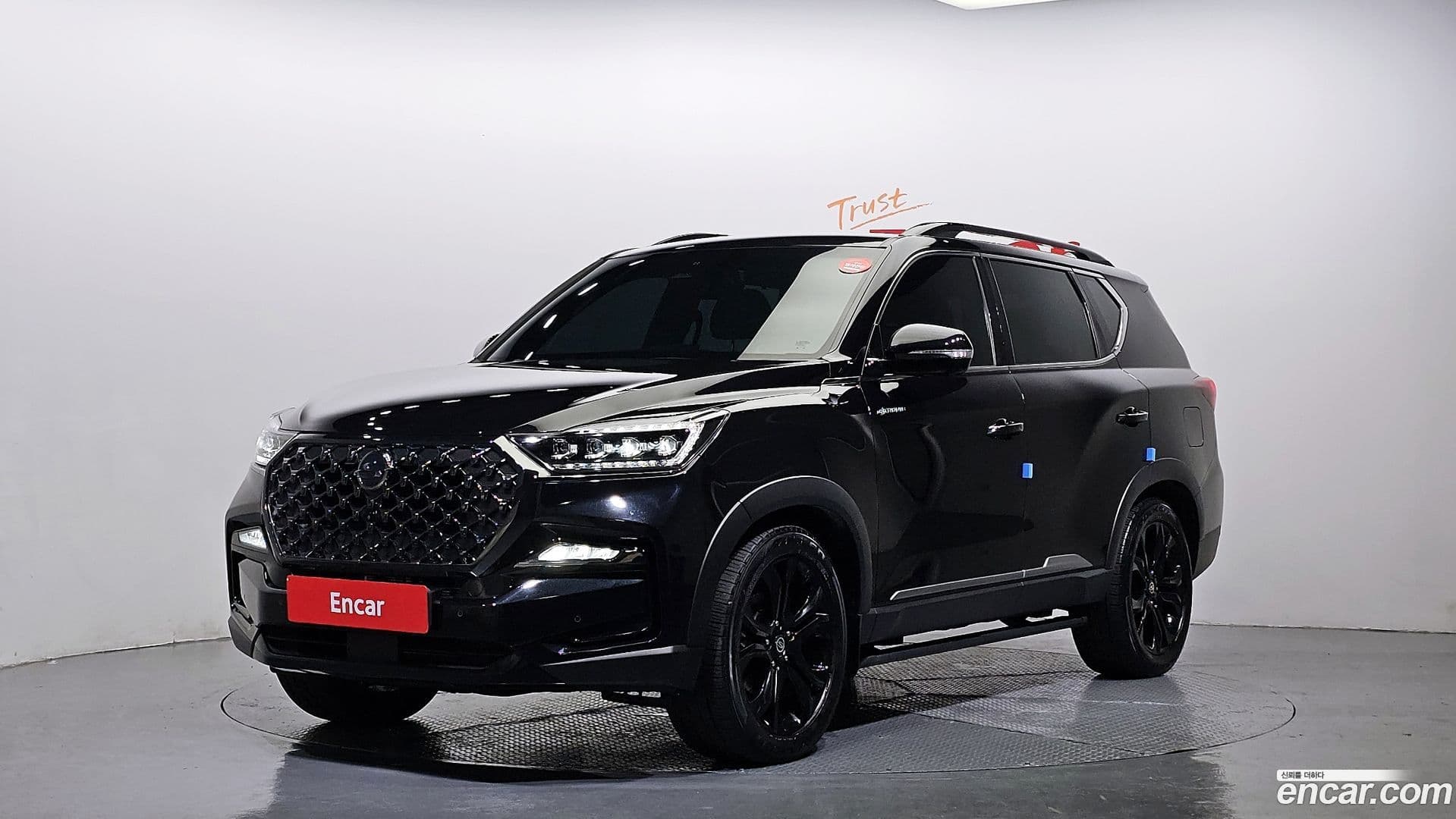Main__Slider__Photo:Rexton KG Mobility 2022.2-0