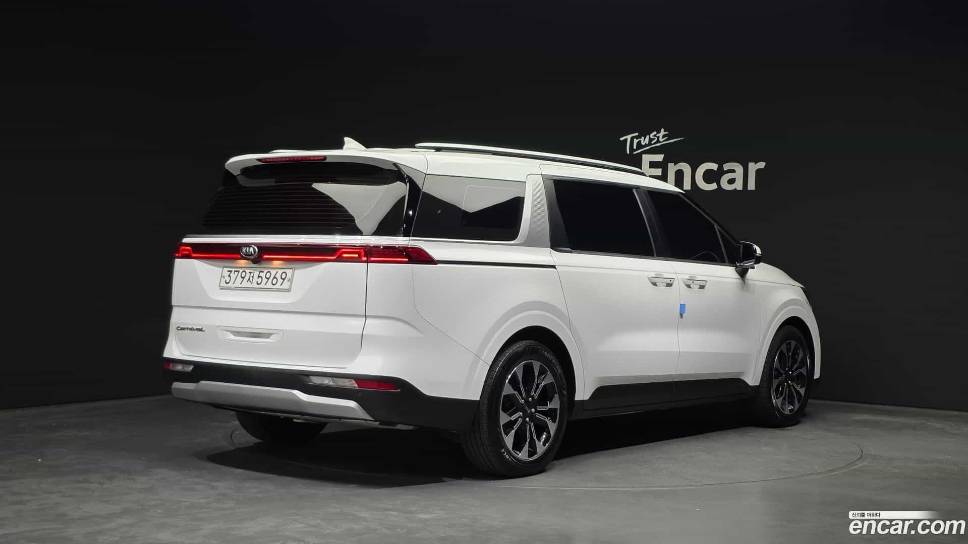 Canival Kia 2020.8-OUTER-2