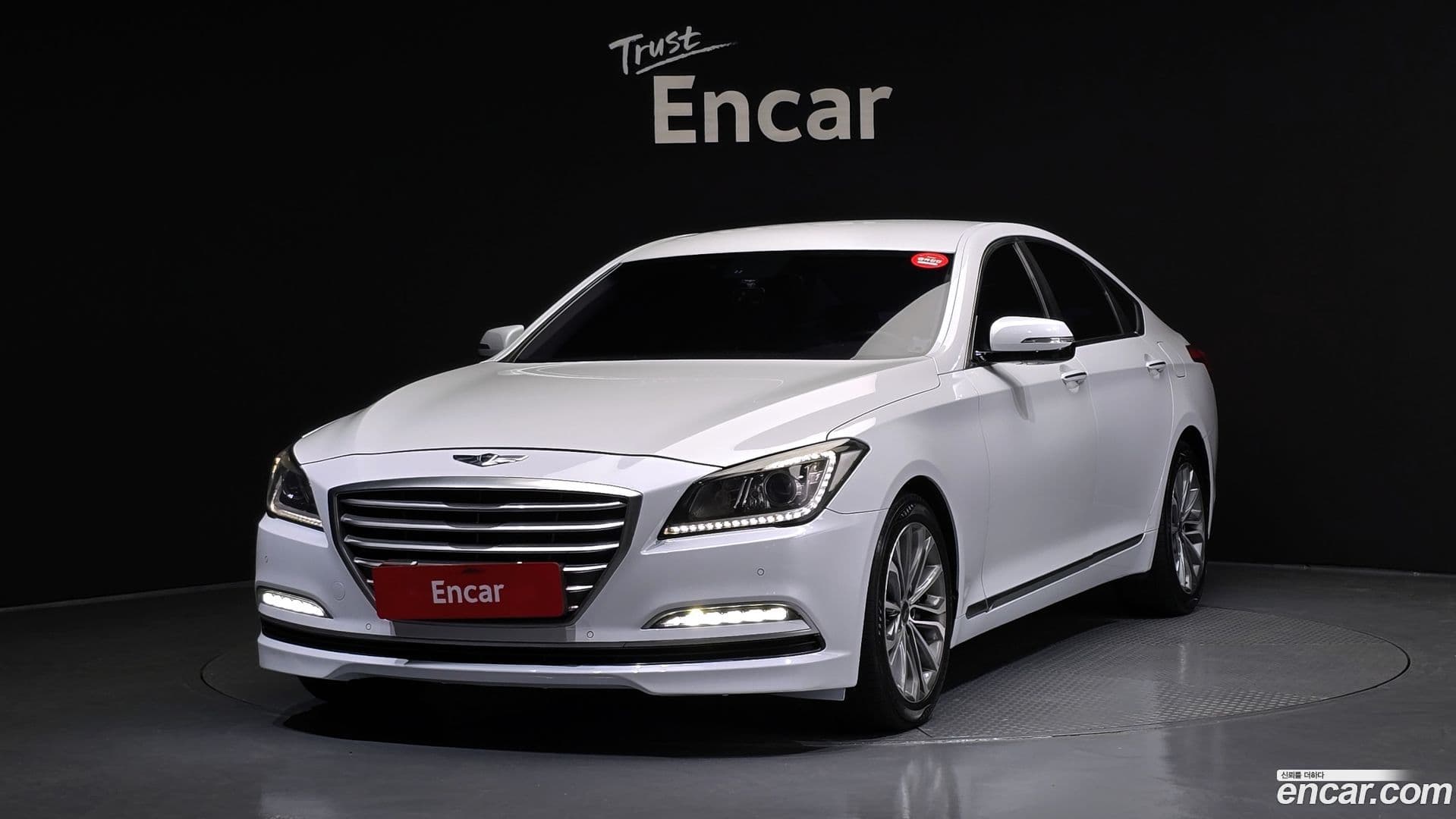 Main__Slider__Photo:Genesis Hyundai 2014.6-0