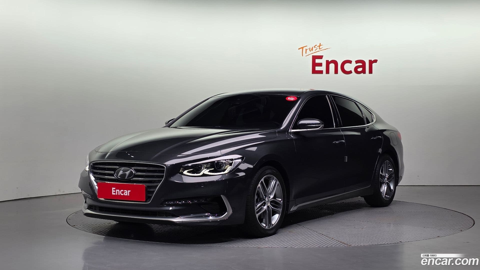 Main__Slider__Photo:Grandeur Hyundai 2018.0-0