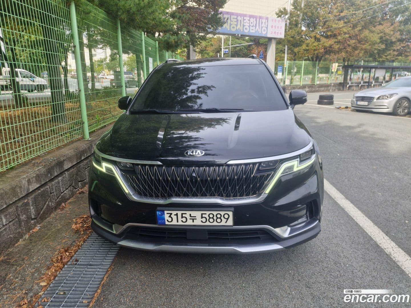 Main__Slider__Photo:Canival Kia 2020.10-0