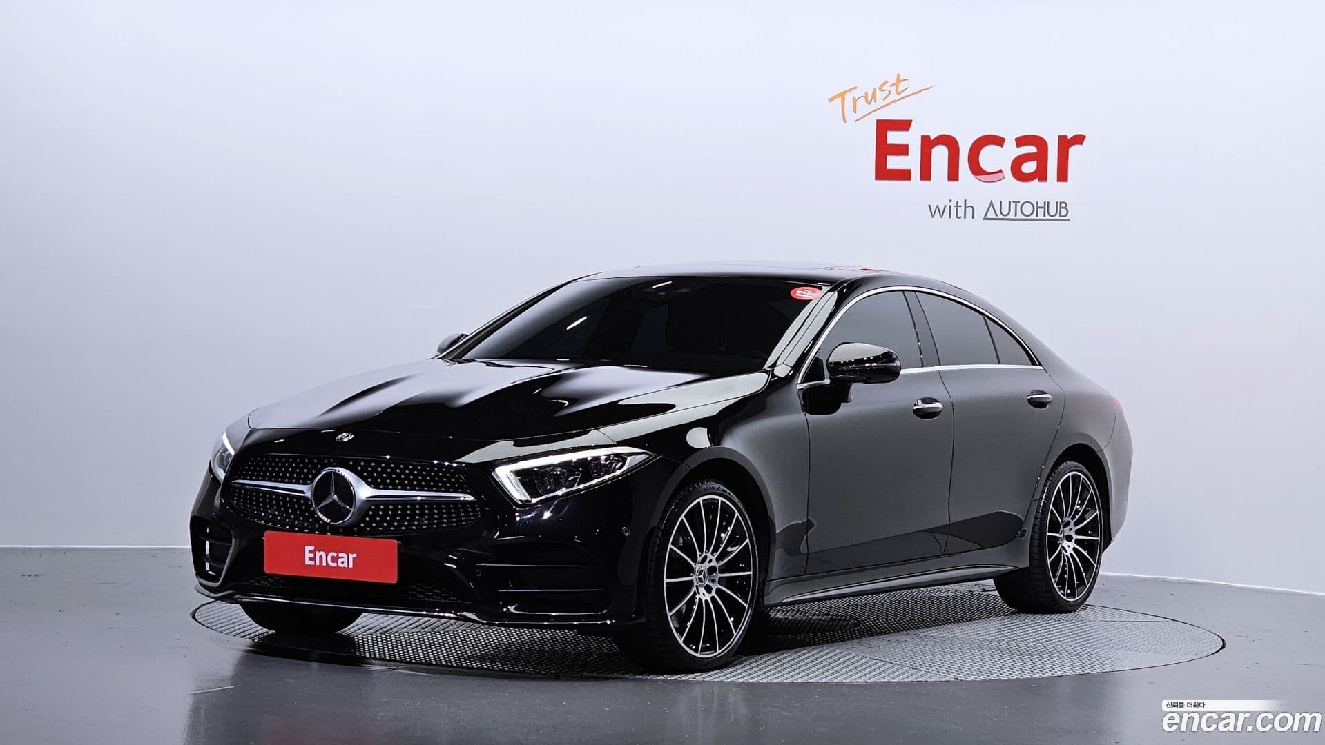 Main__Slider__Photo:CLS-Class Mercedes-Benz 2020.10-0