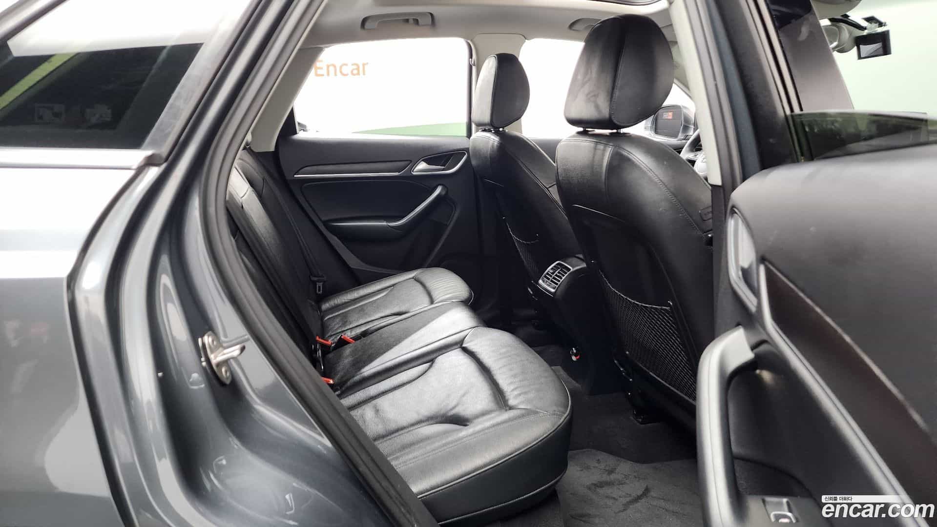 Q3 Audi 2013.0-OPTION-016